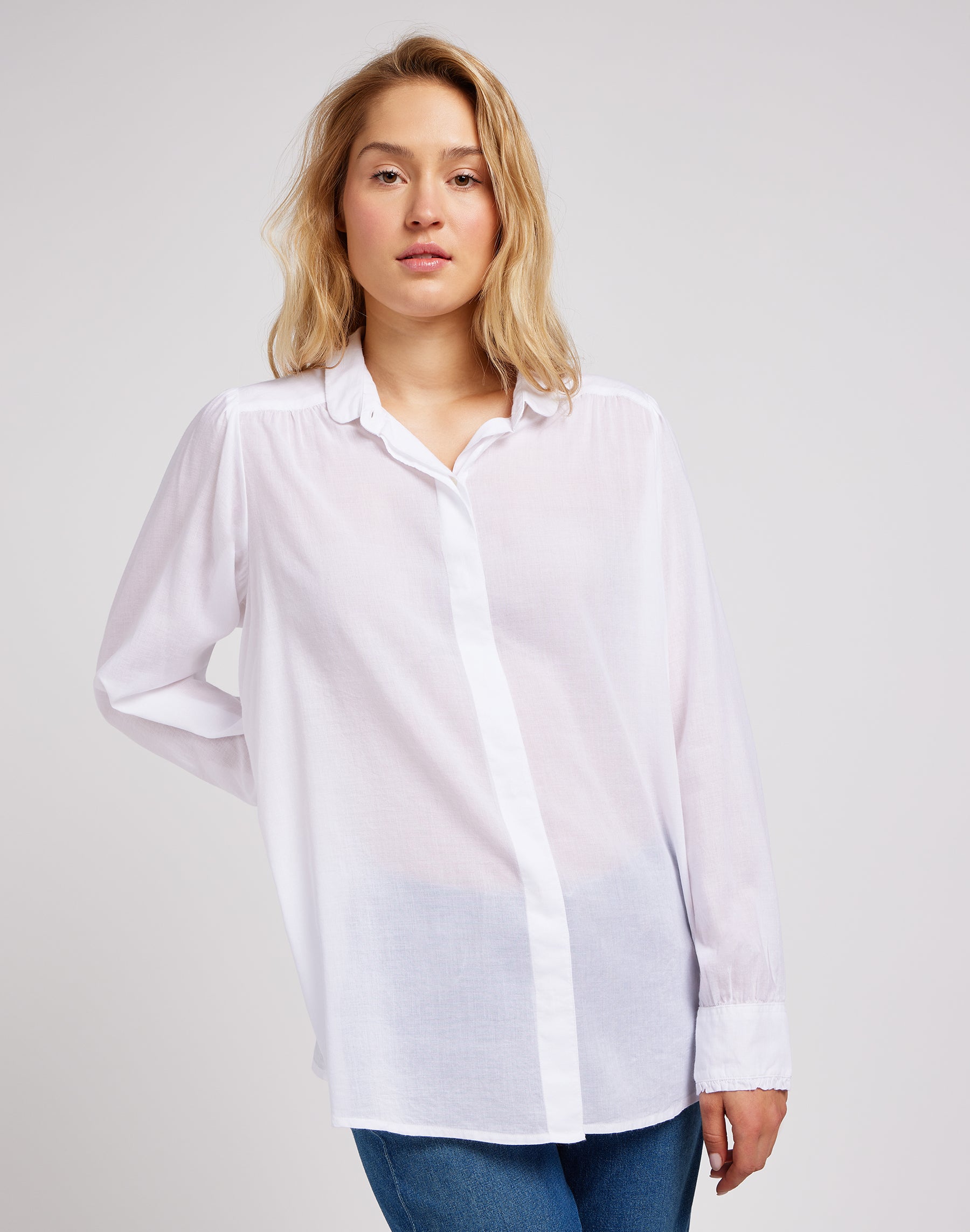 Shirred Blouse in Bright White Chemises Lee   