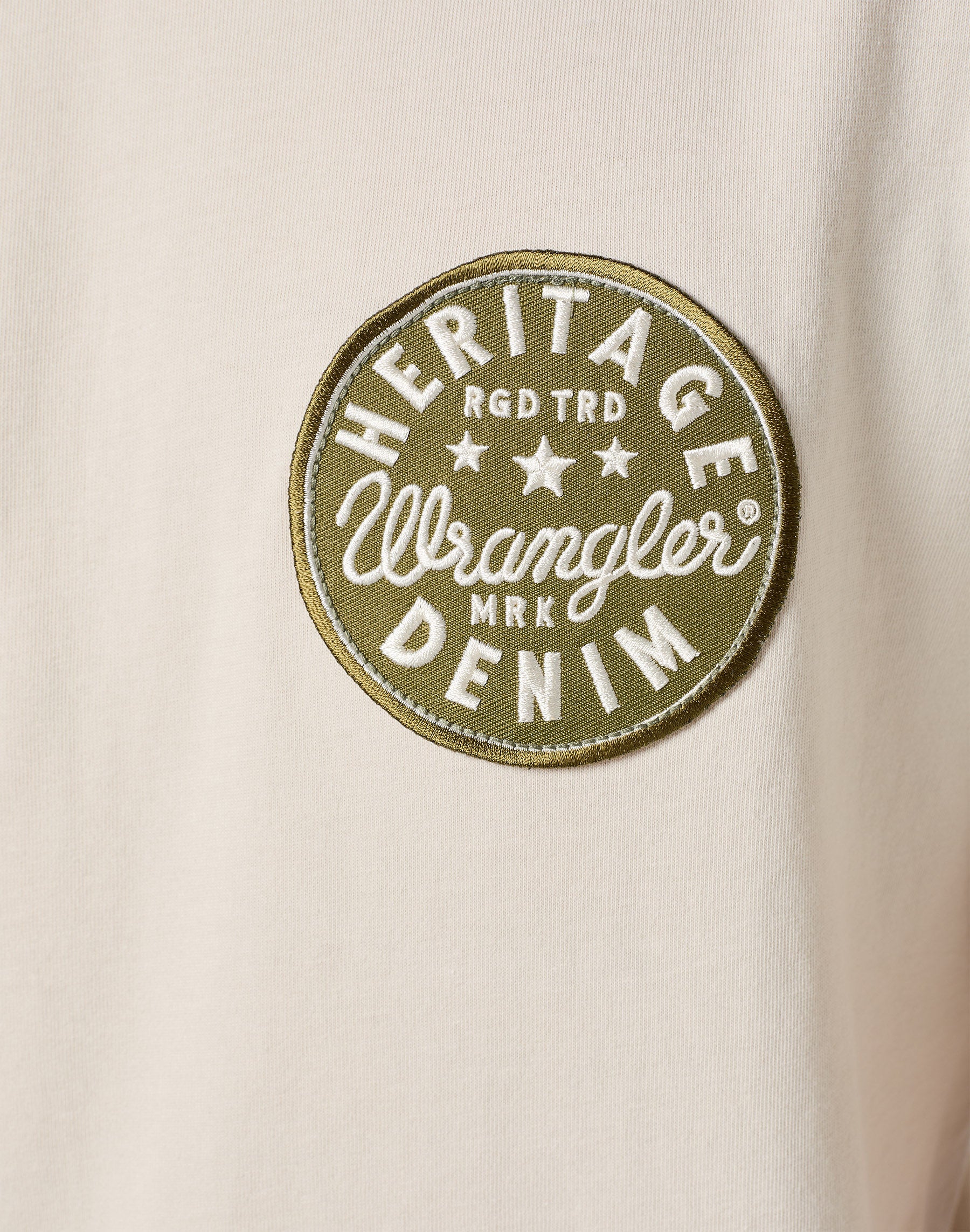 Graphic Tee in Stone T-shirts Wrangler   