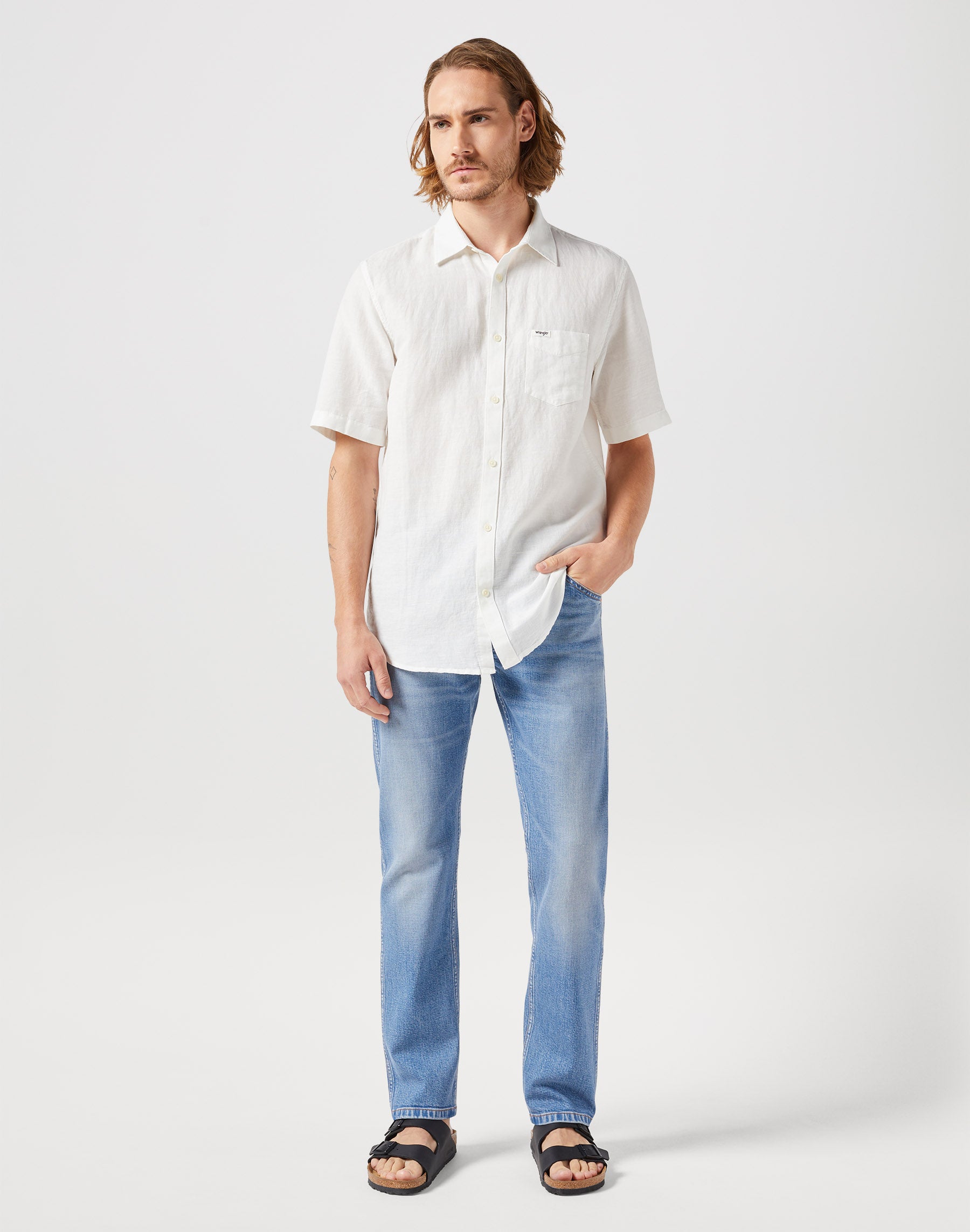 One Pocket Shirt in Worn White Chemises Wrangler   