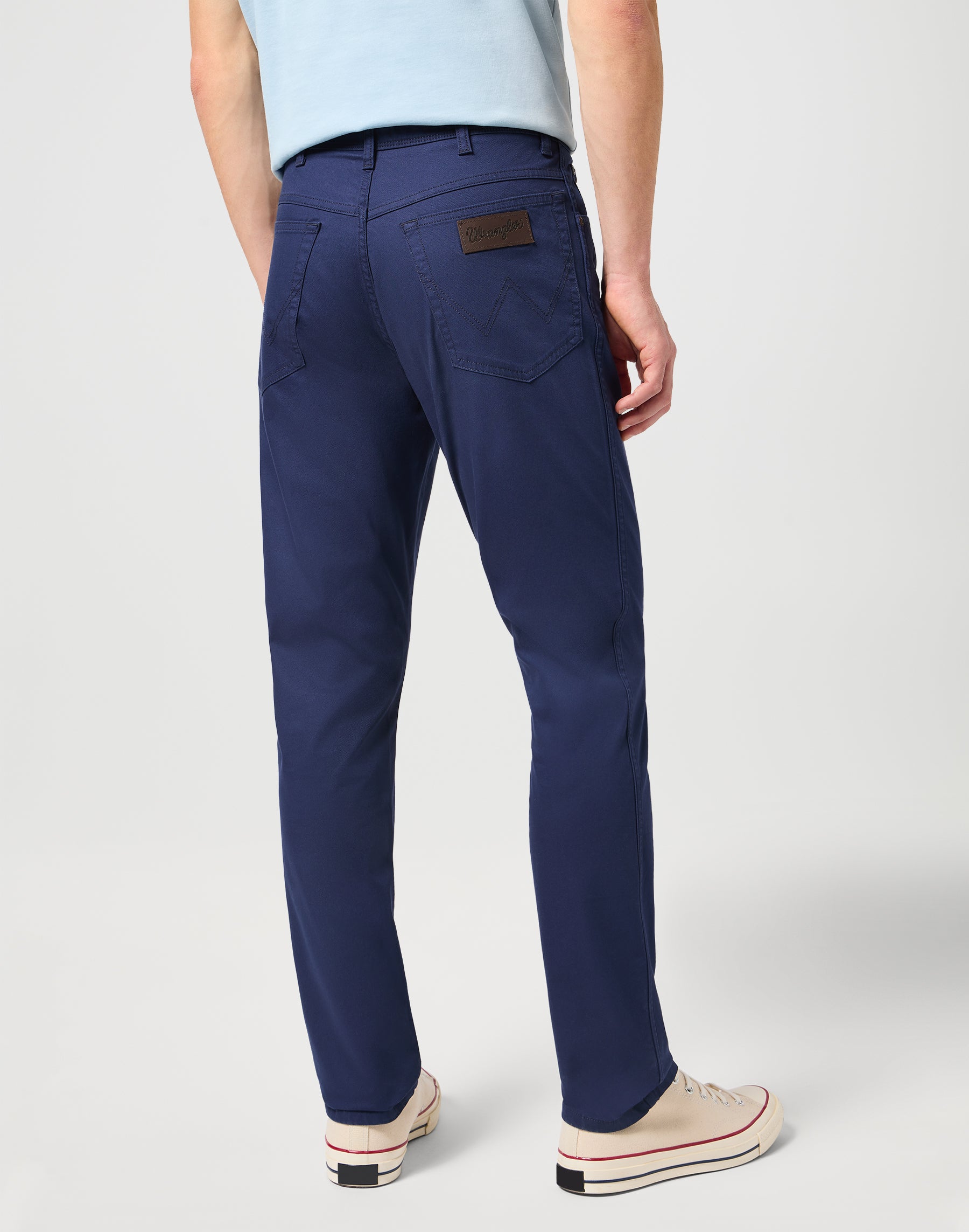 Texas Slim Low Stretch in Dark Navy Pantalon Wrangler   