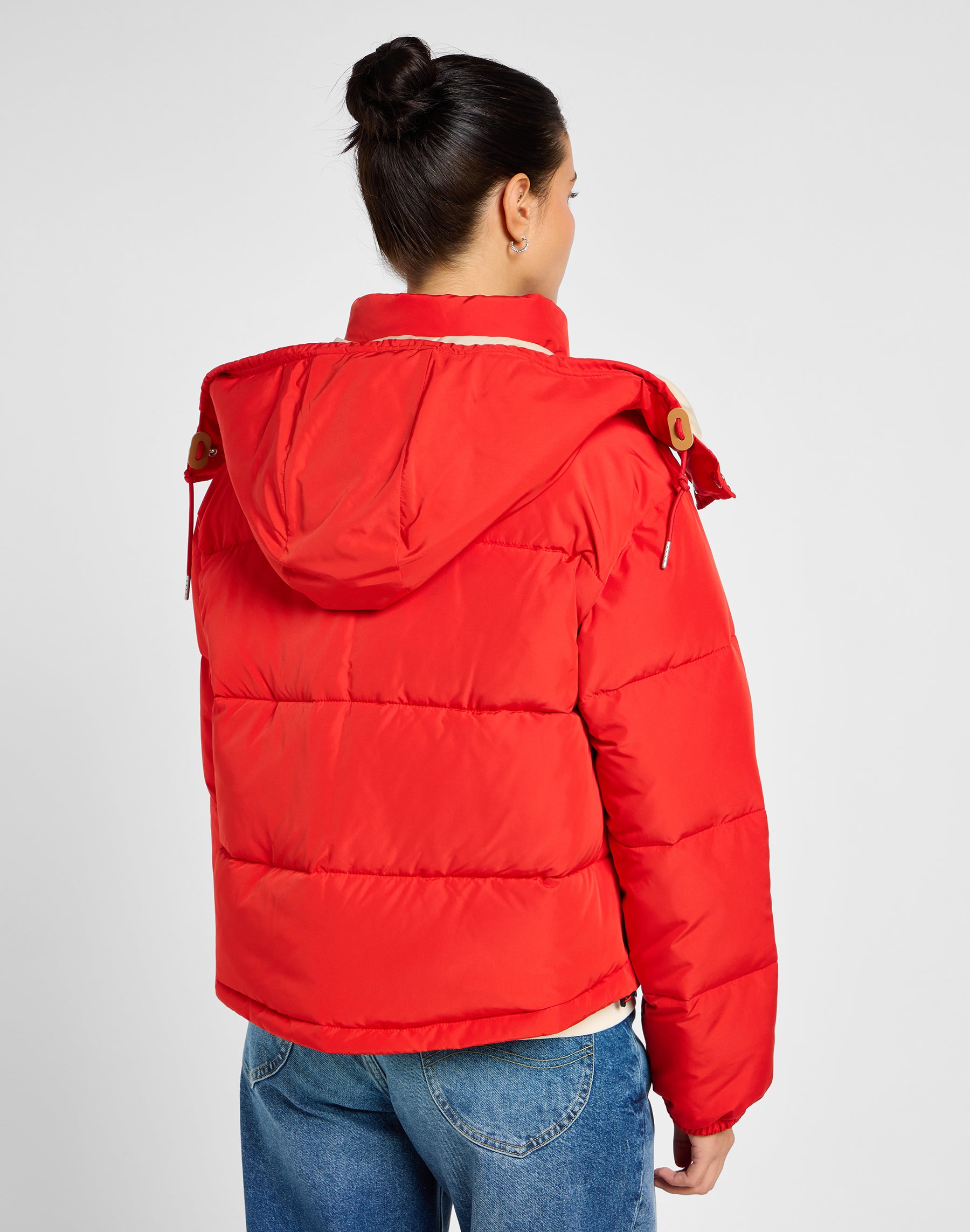 Vestes à capuche Short Puffer in True Red Lee   