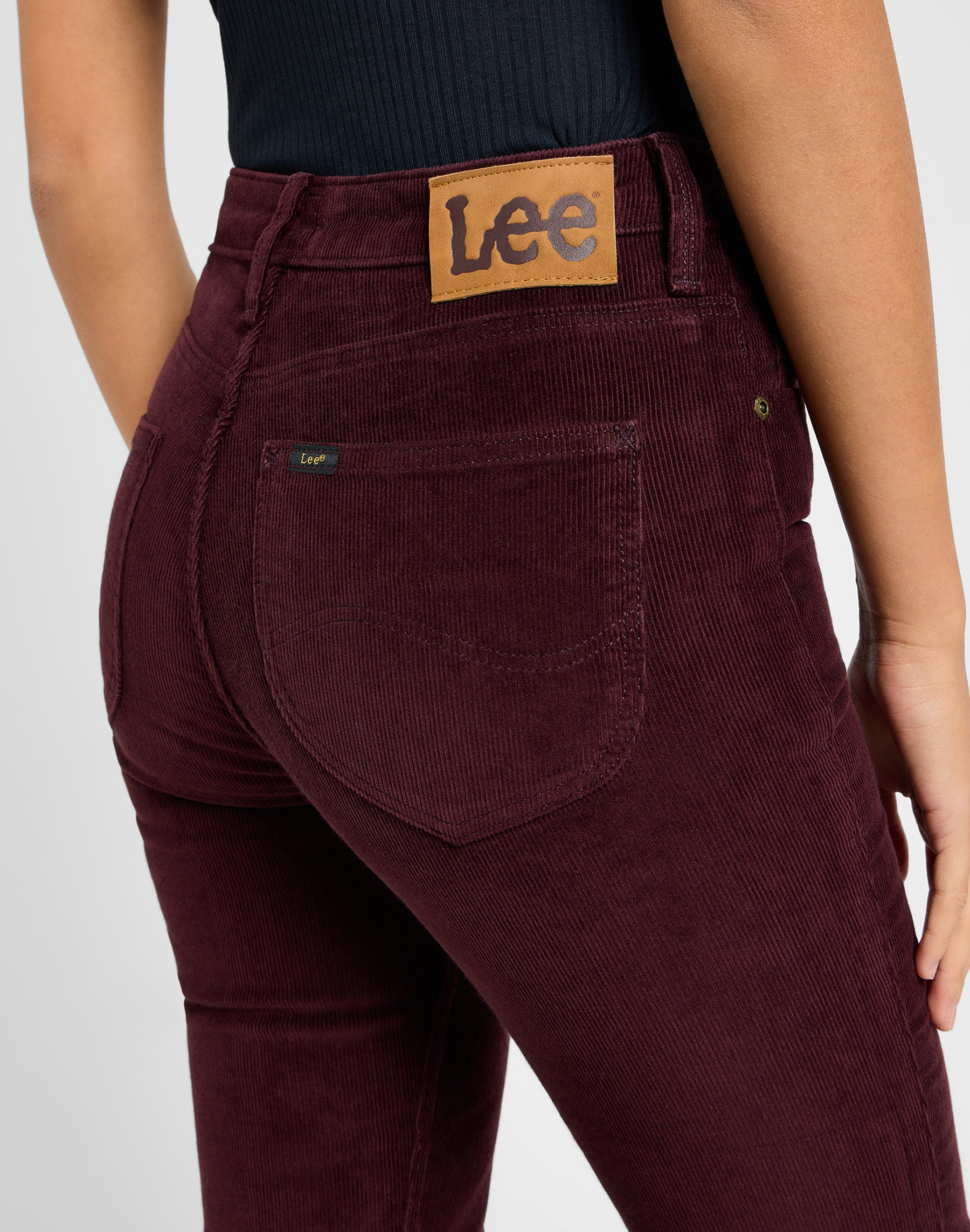 Breese en pantalon Velvet Beet Lee   