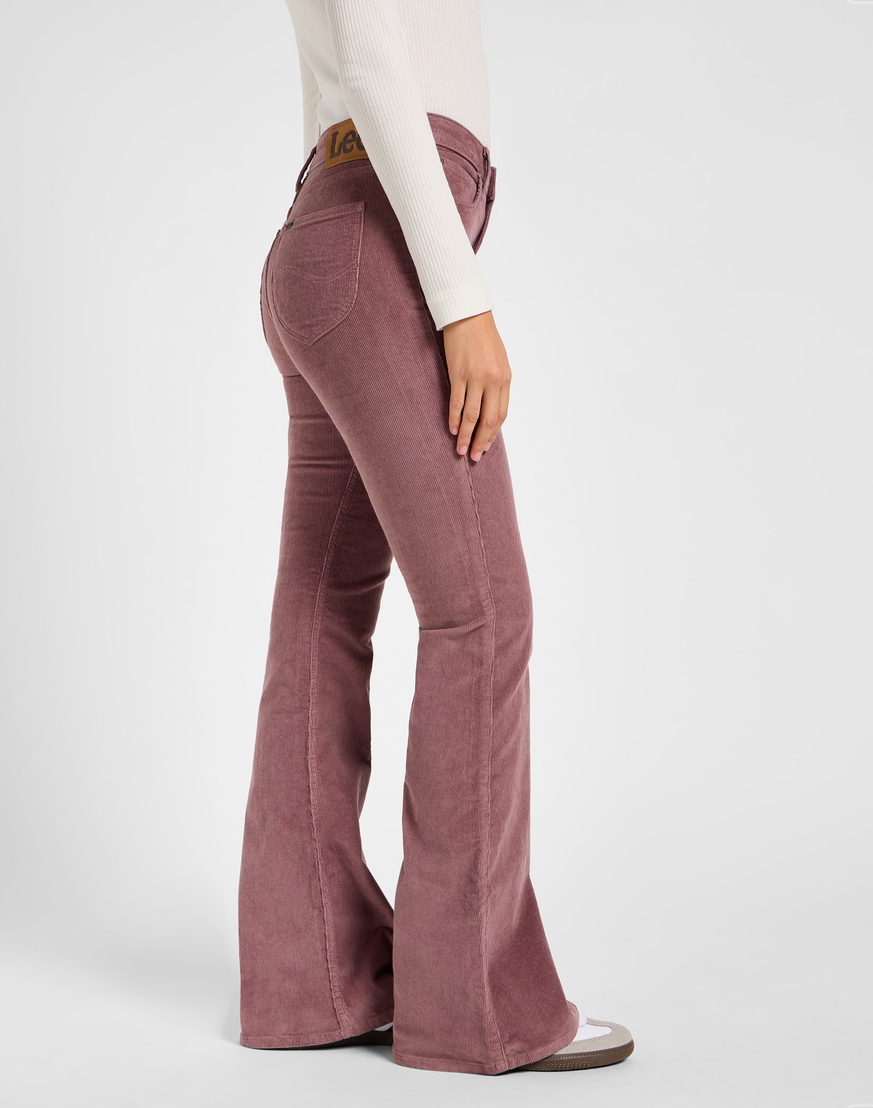 Breese en pantalon mauve de rêve Lee   