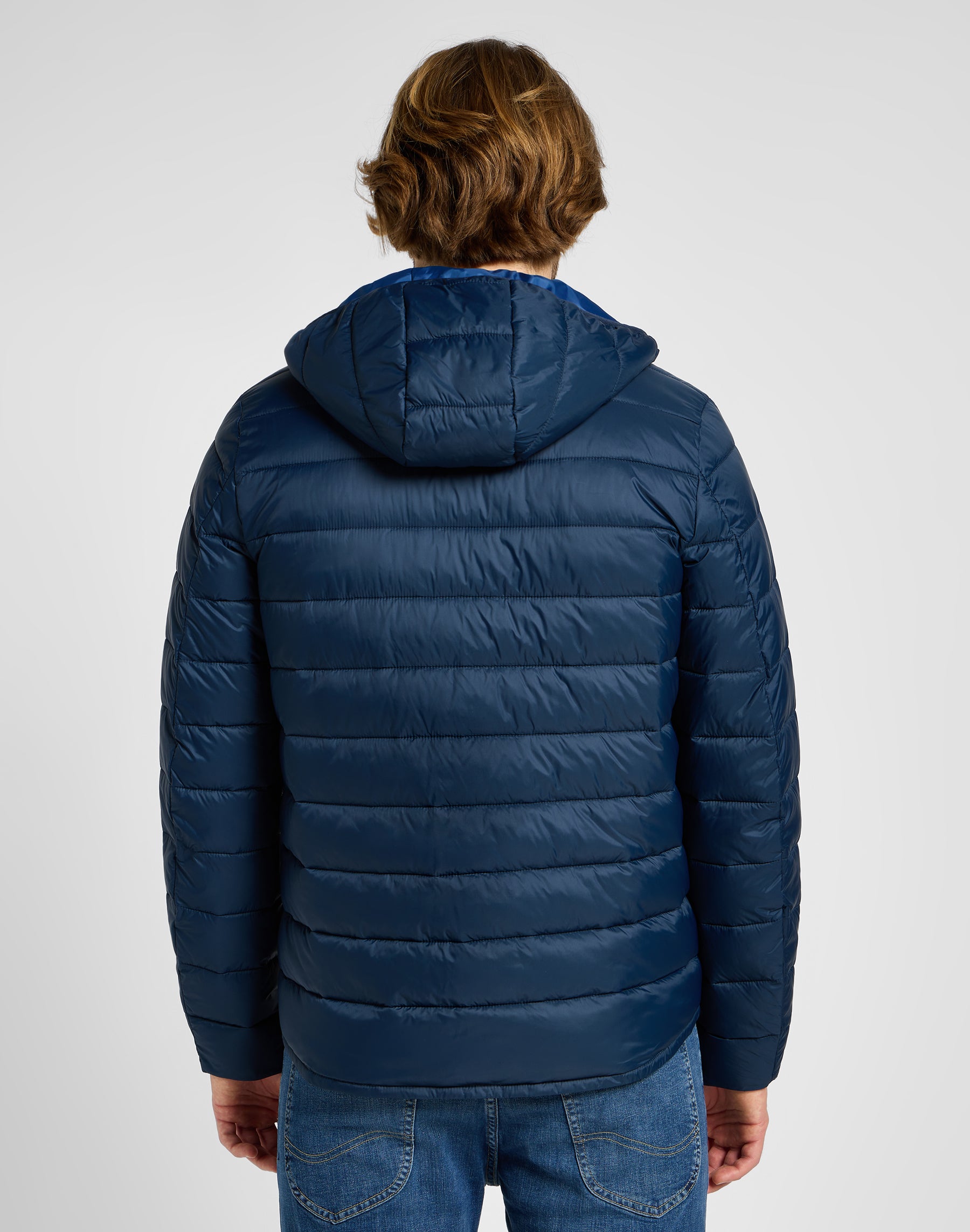 Light Puffer Jacket in Rivet Navy Vestes Lee   