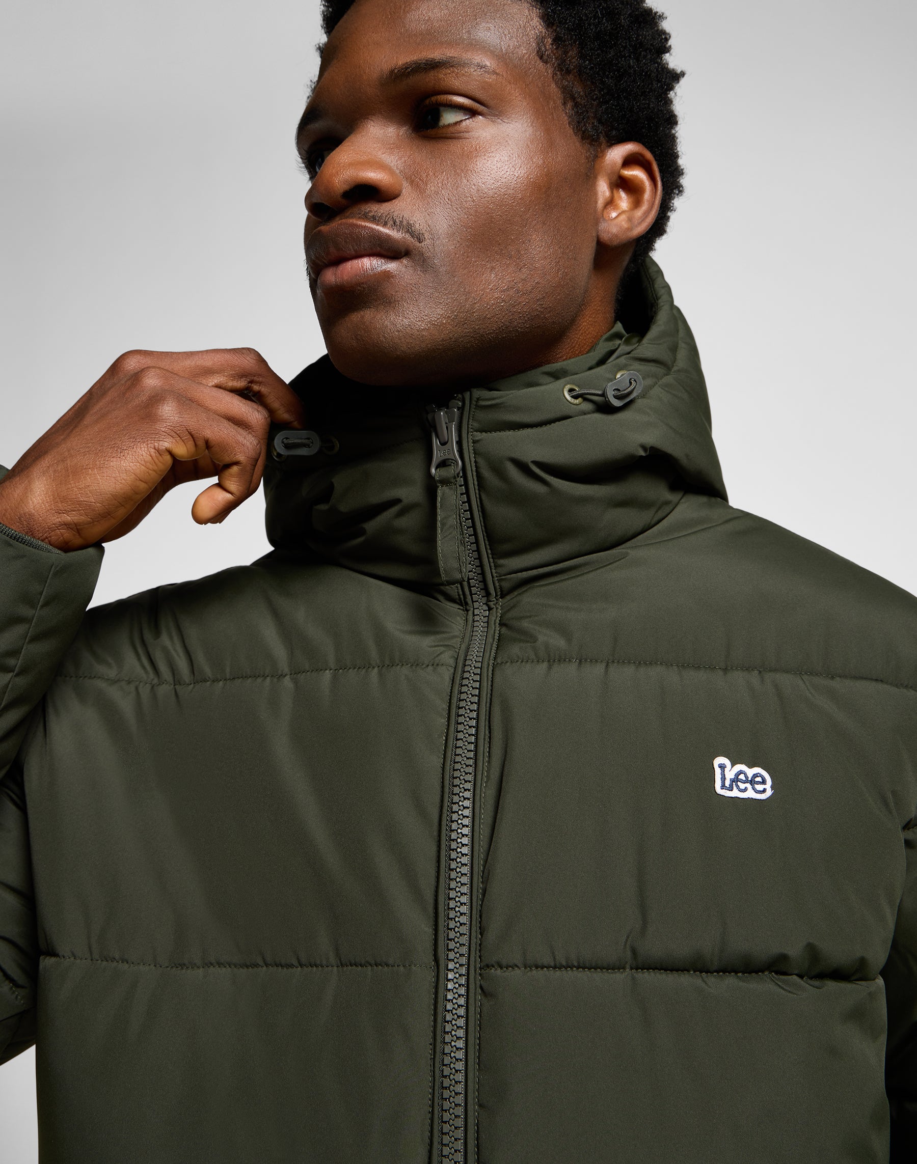 Puffer Jacket in Olive Night Vestes Lee   