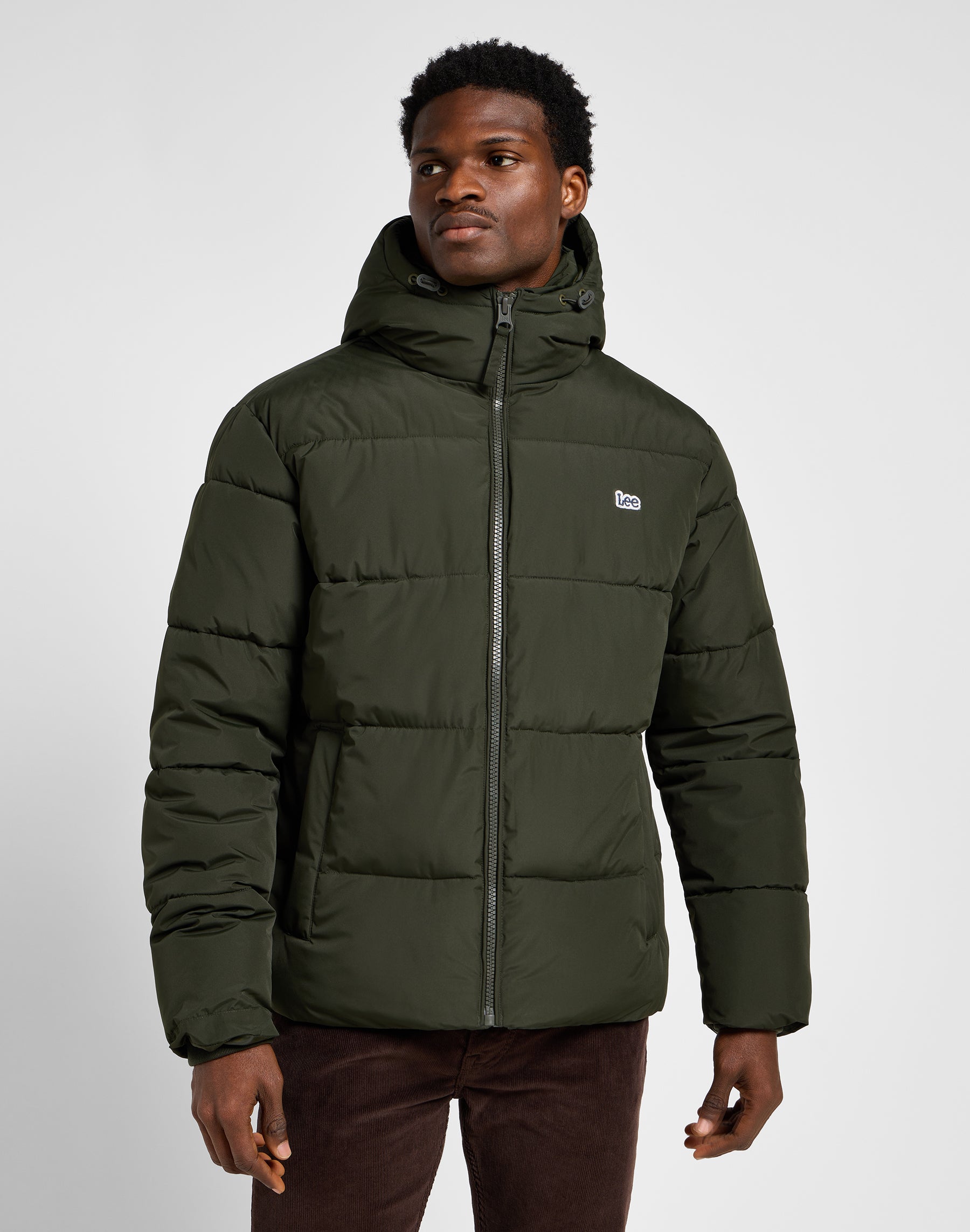 Puffer Jacket in Olive Night Vestes Lee   