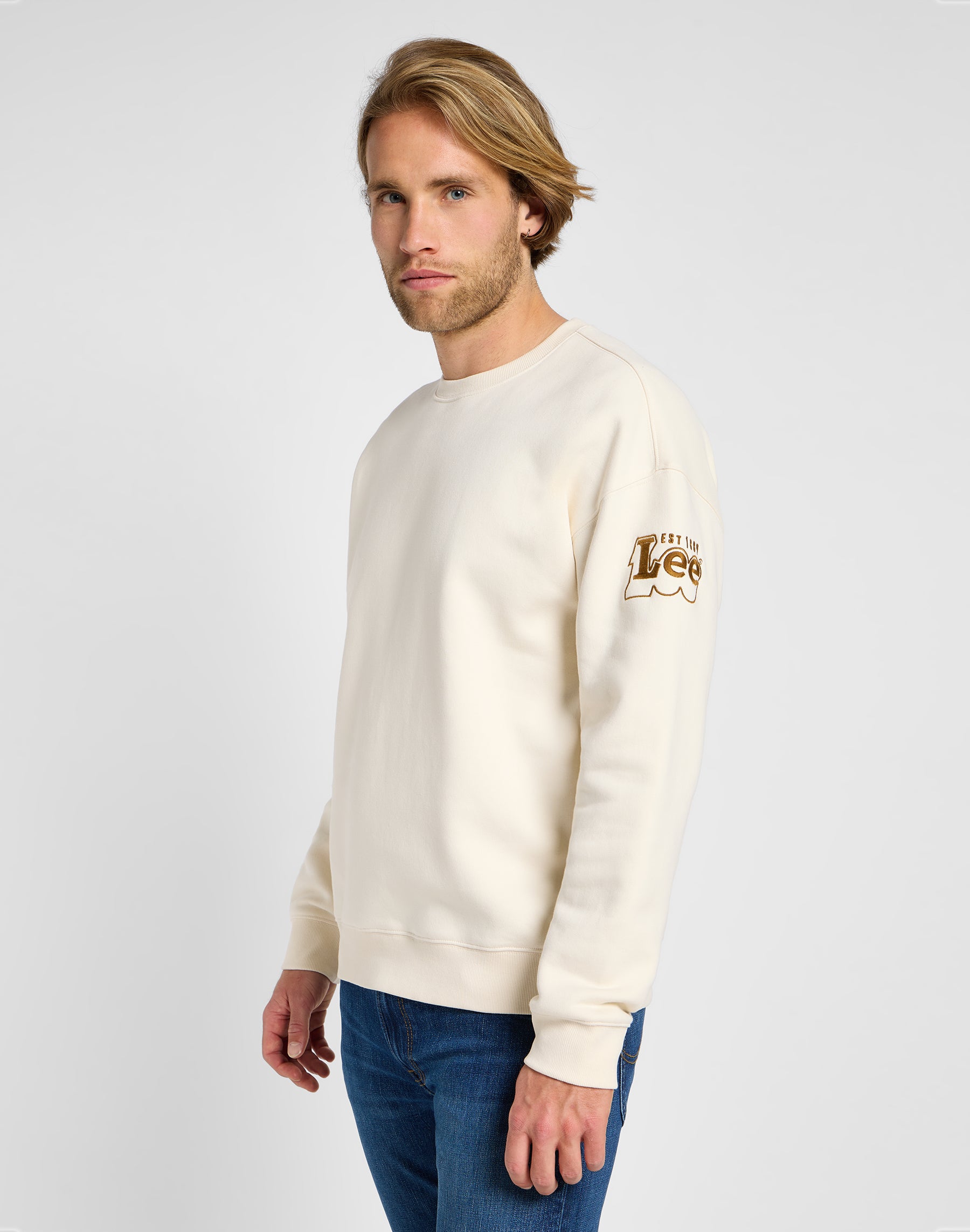 Core Relaxed Sweater in Ecru Sweatshirts Lee   