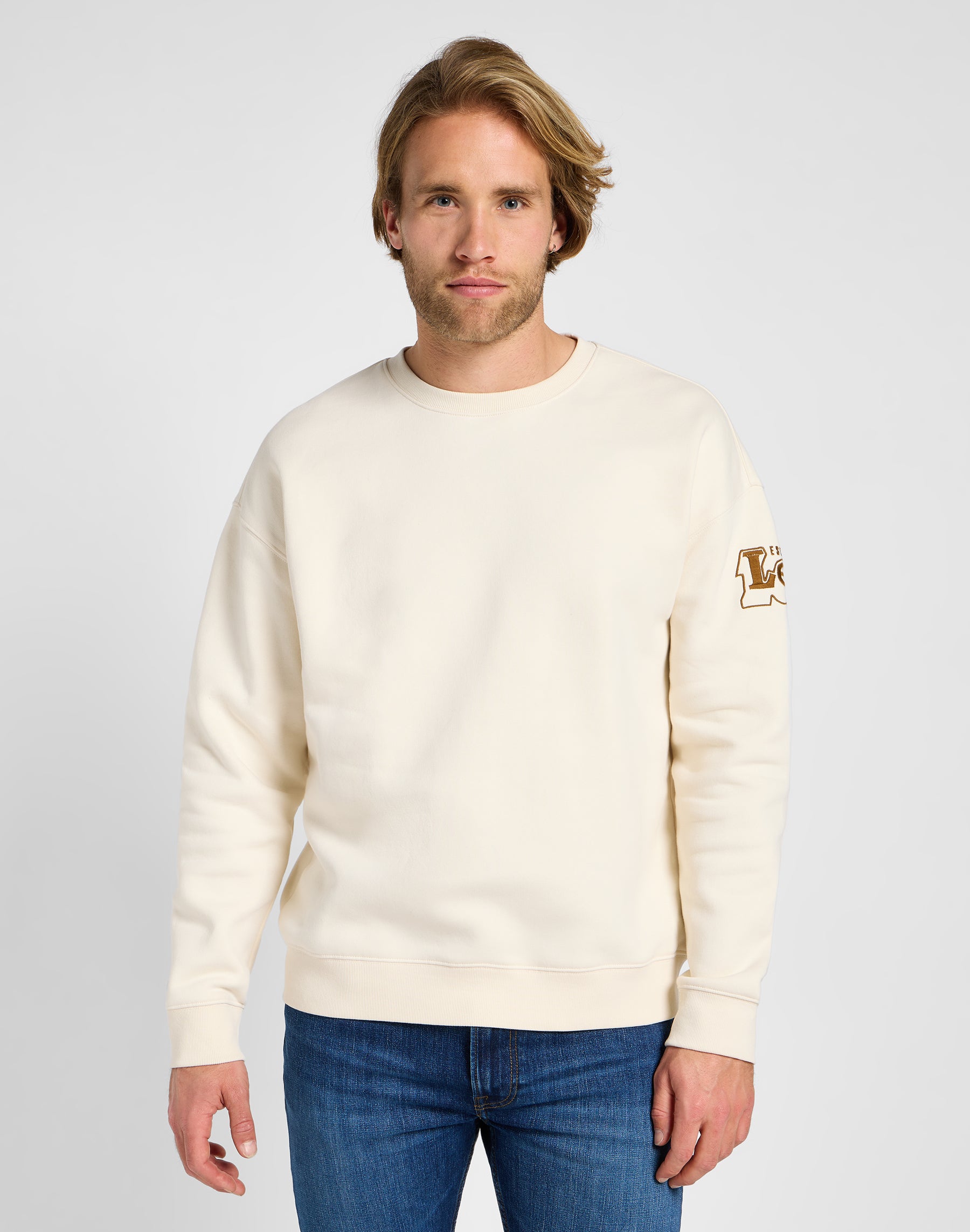 Core Relaxed Sweater in Ecru Sweatshirts Lee   