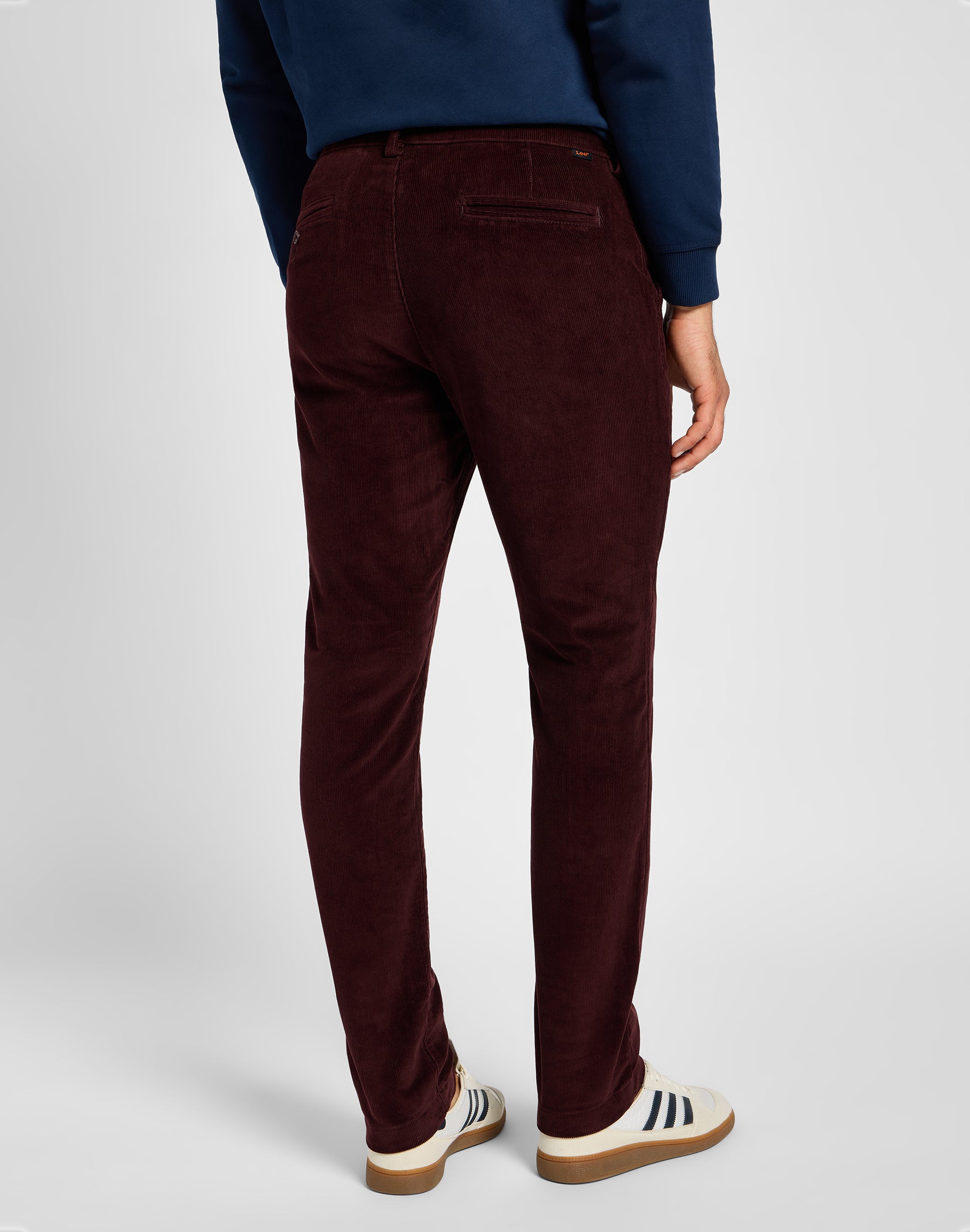 Slim Chino en pantalon Velvet Beet Lee   