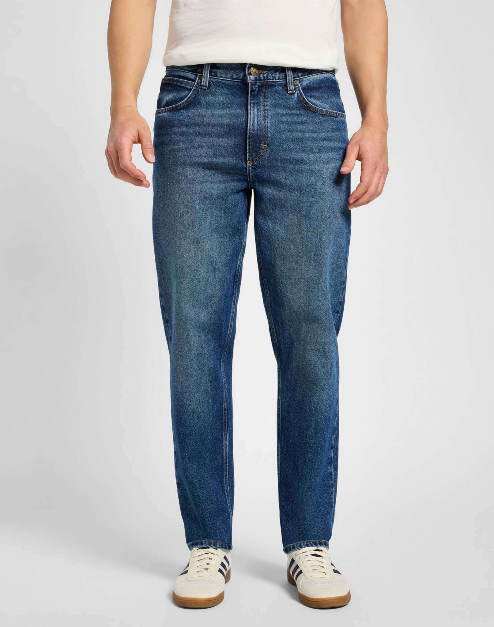 Oscar en jeans Hastings Lee