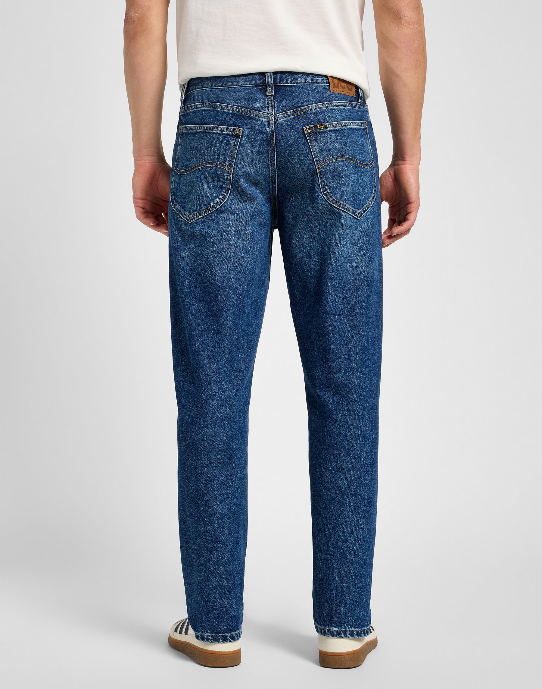 Oscar en jeans Hastings Lee   