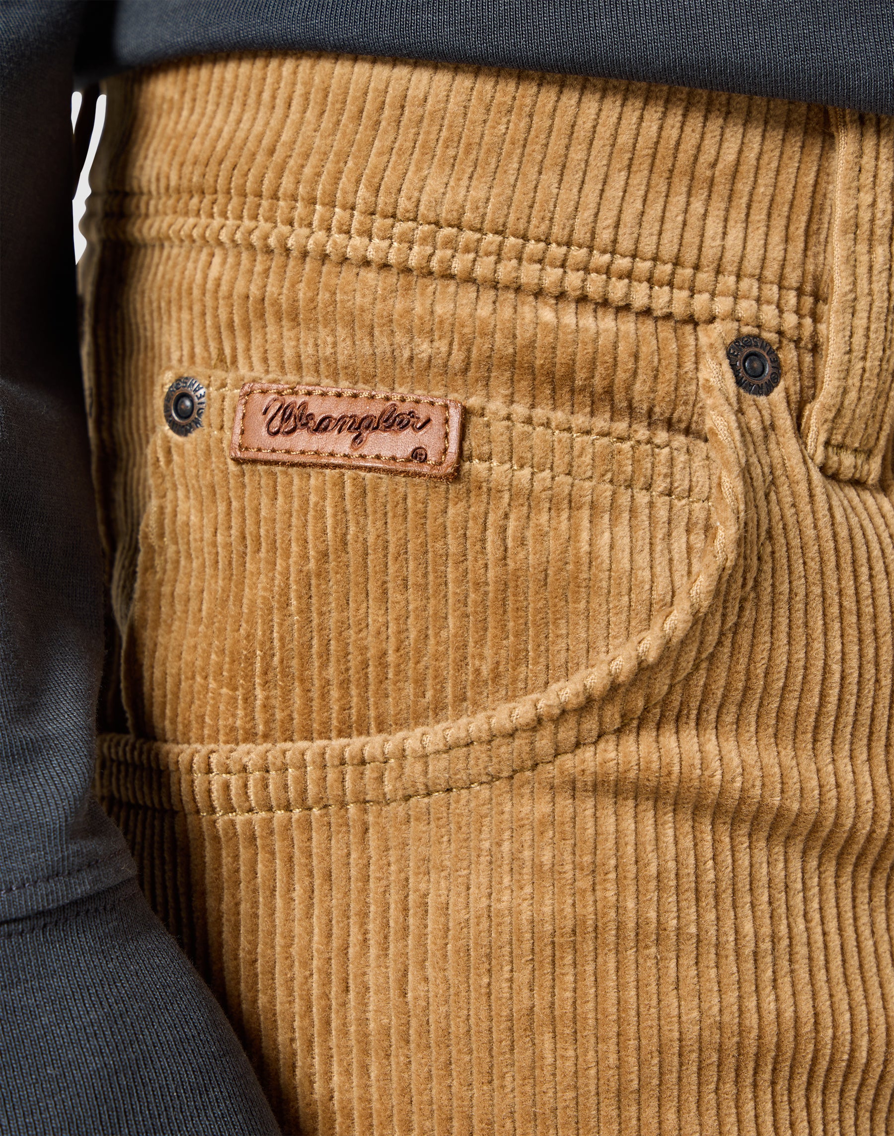 Texas in Tigers Eye Pantalon Wrangler   