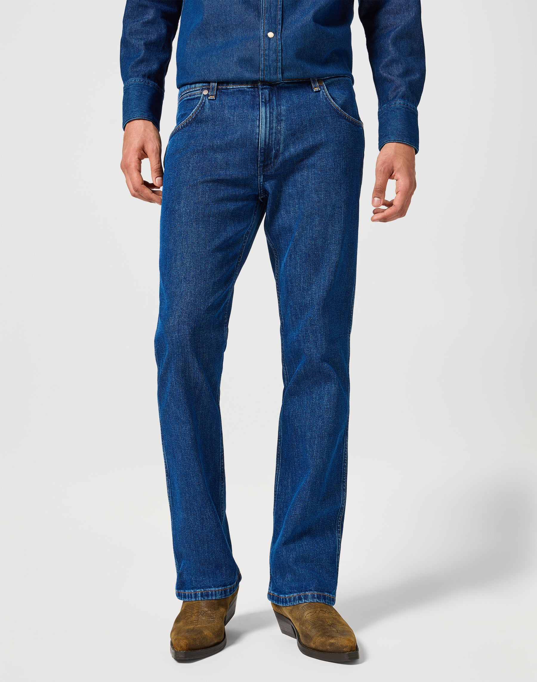 Horizon en jeans Soft Fade Wrangler   