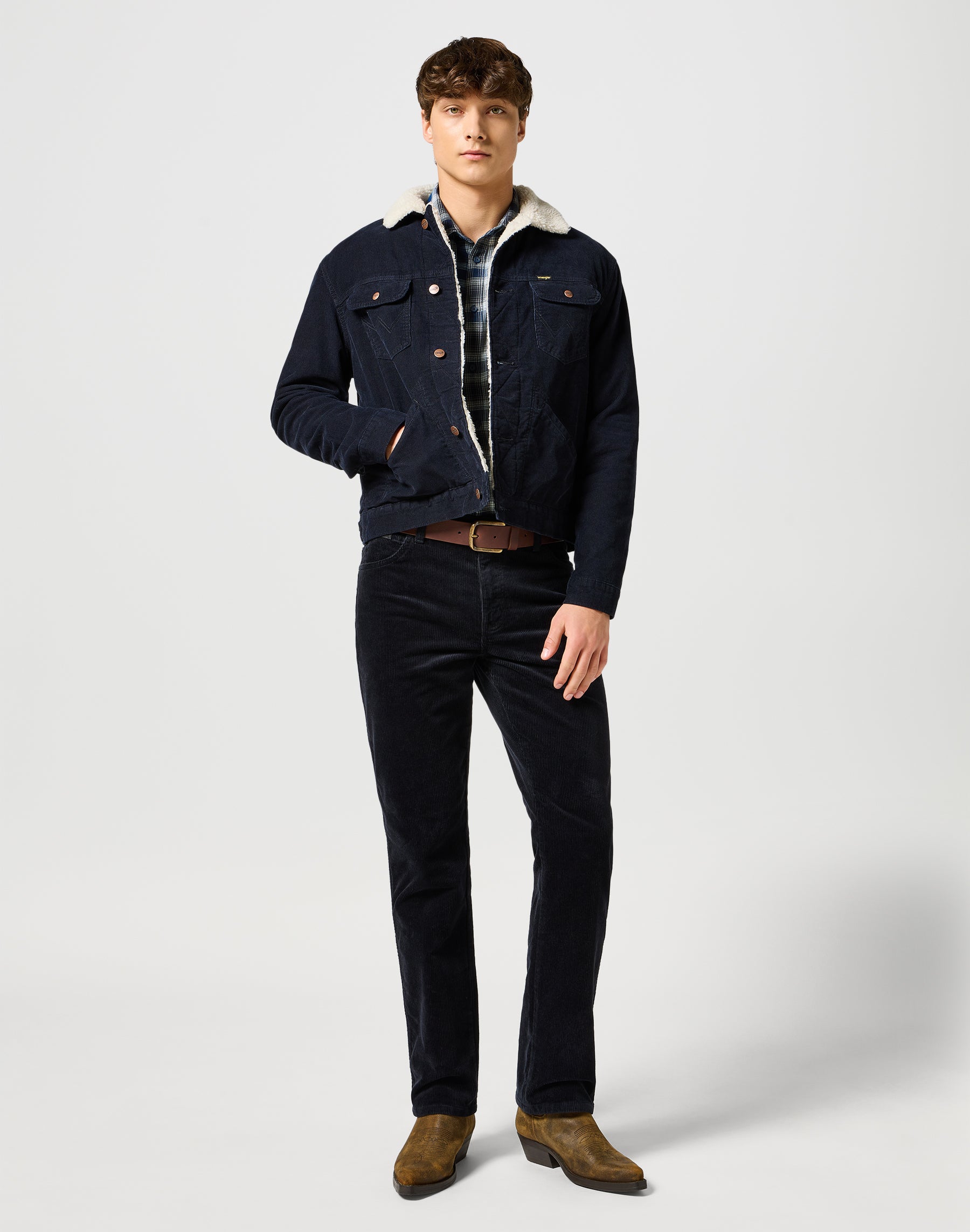 One Pocket Indigo Shirt in Navy Chemises Wrangler   