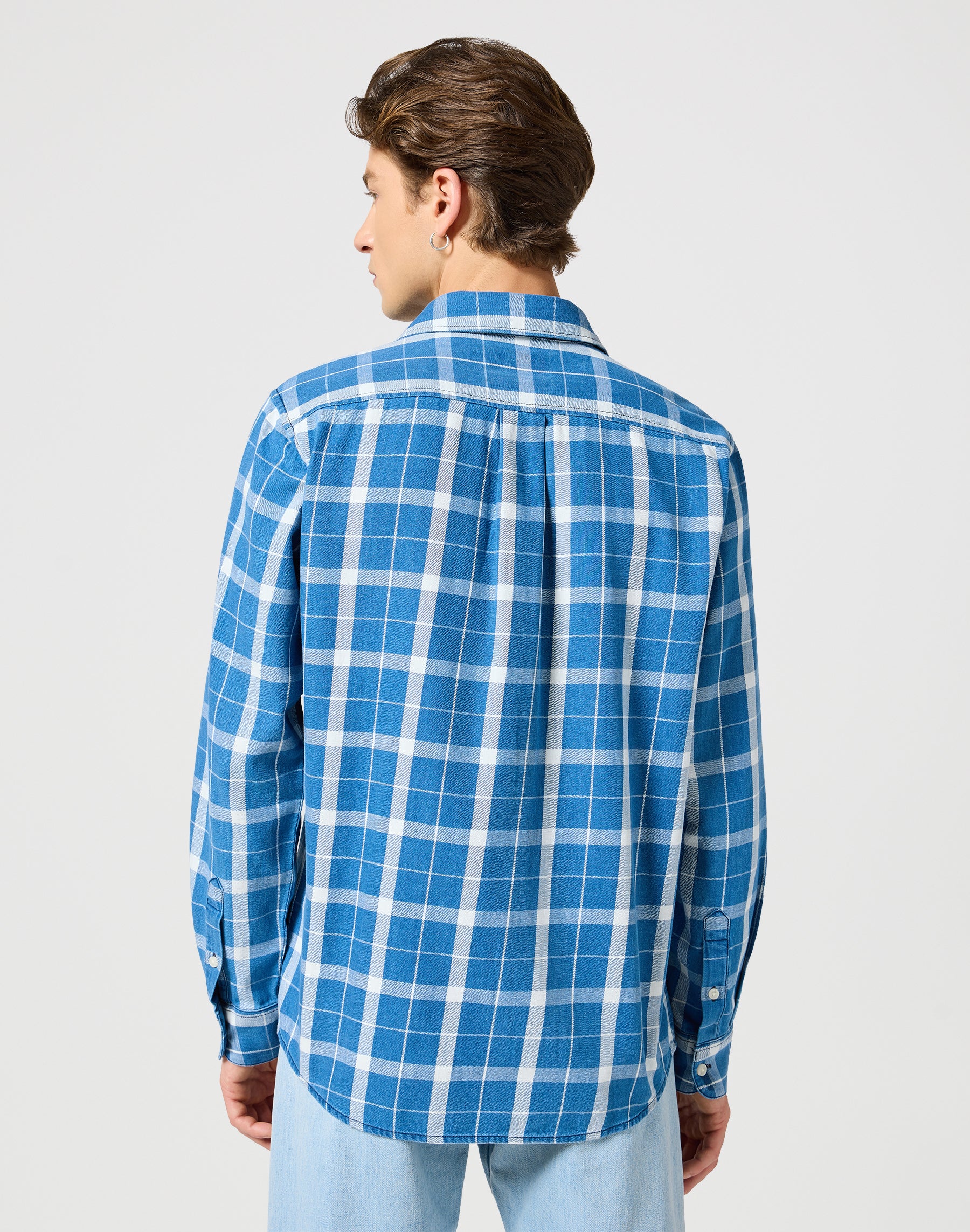 One Pocket Shirt in Blue Indigo Chemises Wrangler   