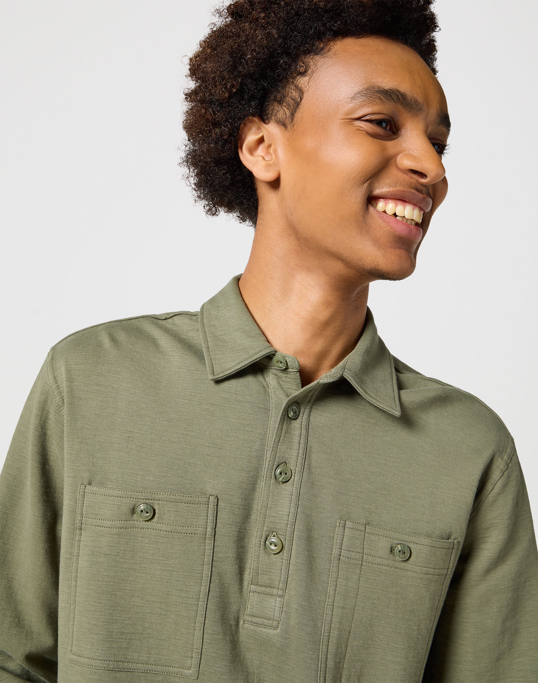 Manches longues Utility Polo in Dusty Olive Polos Wrangler   