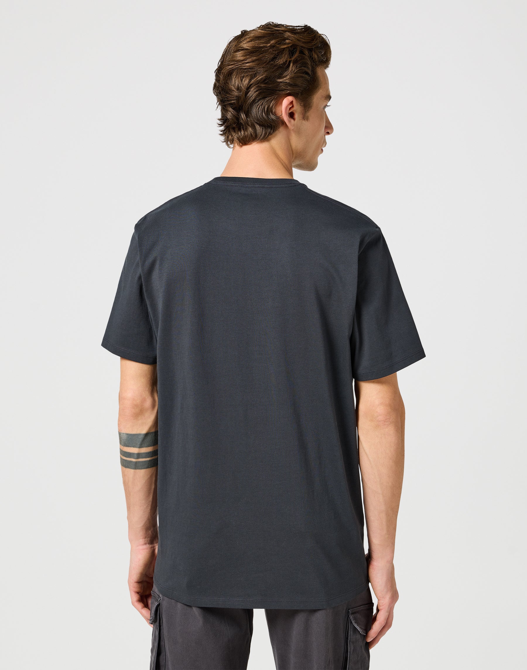 Americana Tee in Faded Black T-shirts Wrangler   