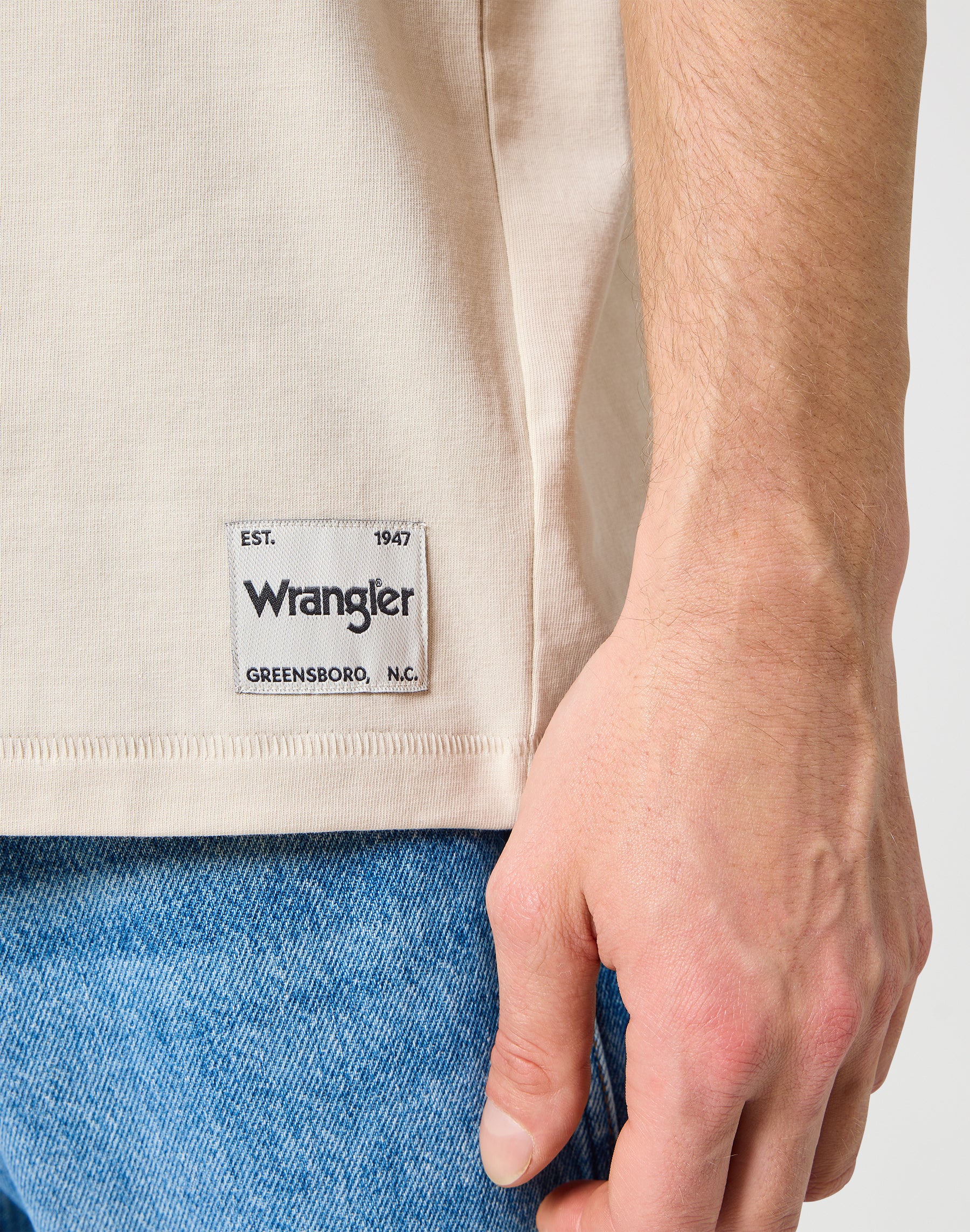 Shortleeves Solid Tee in Vintage White T-shirts Wrangler   