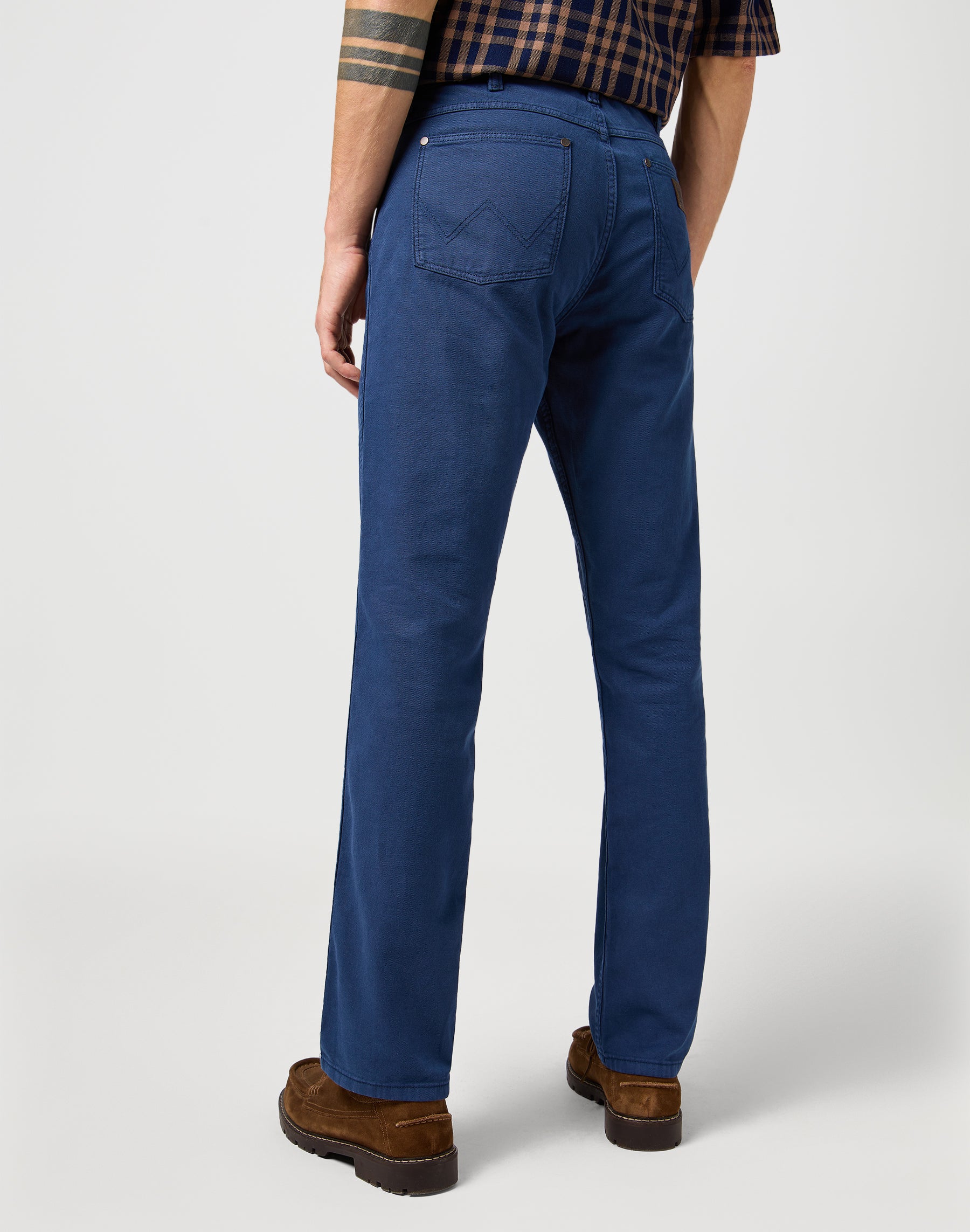 Greensboro in Navy Pantalon Wrangler