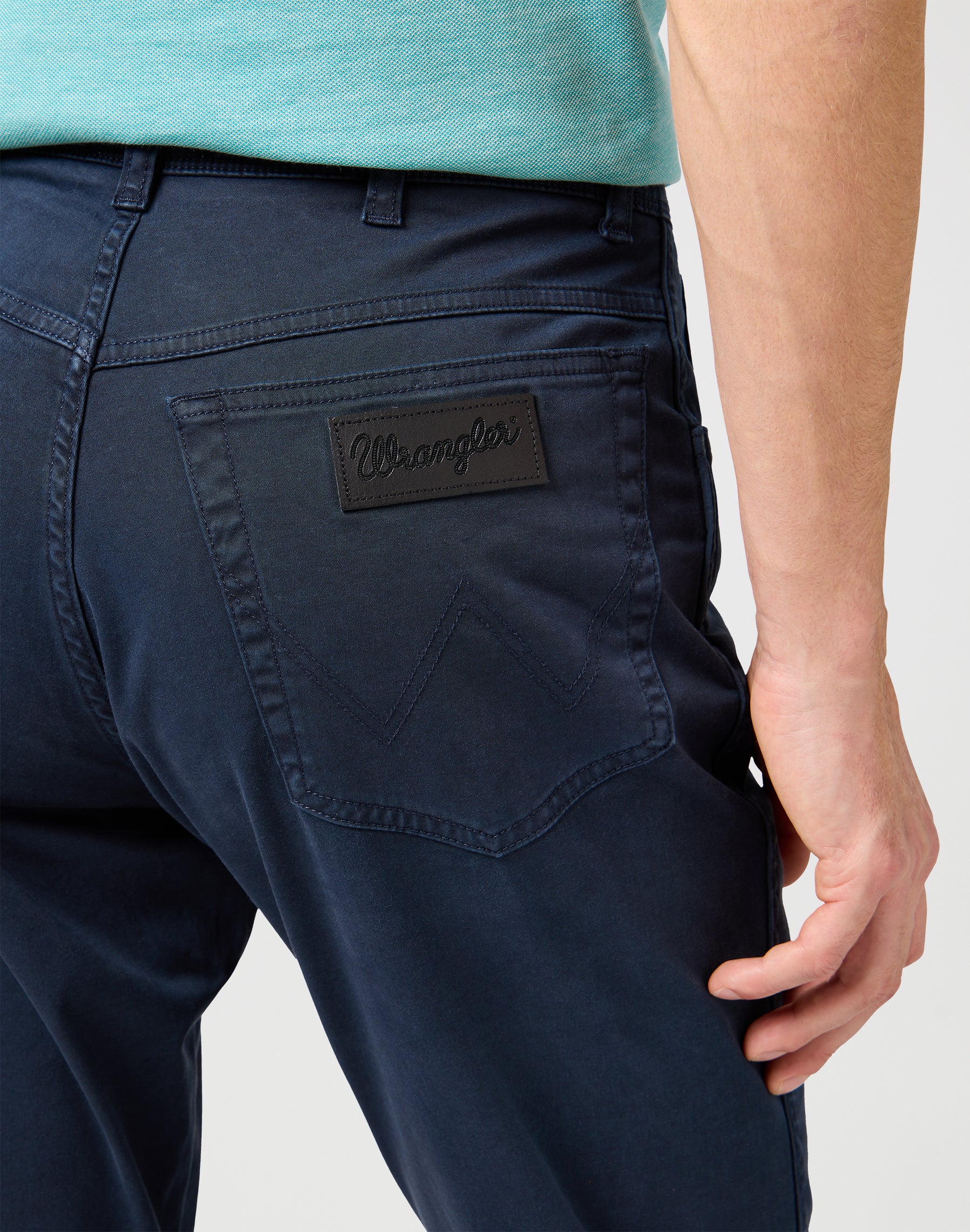 Texas Slim in Dark Navy Pantalon Wrangler