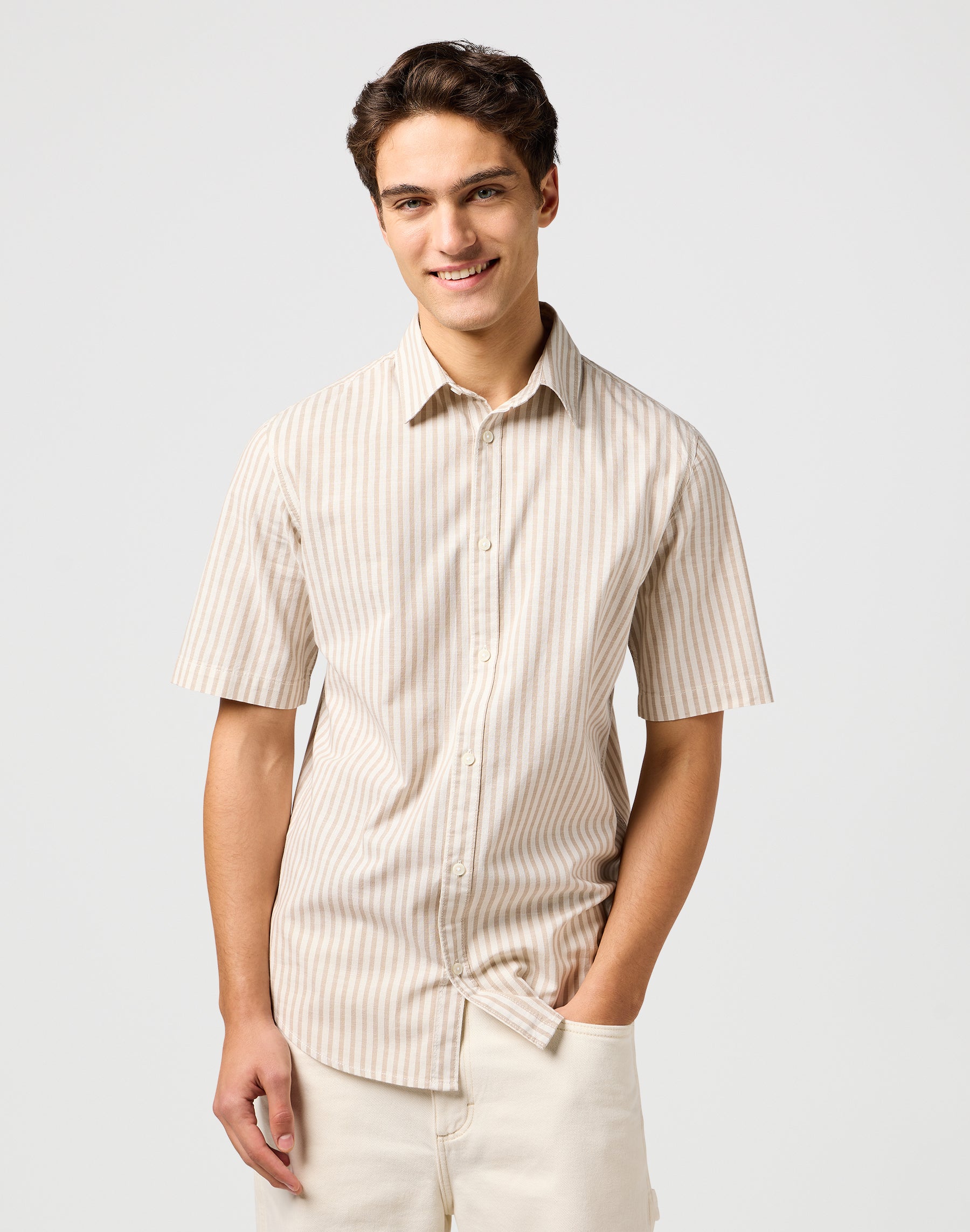 Ss Shirt in Tan Stripe Chemises Wrangler