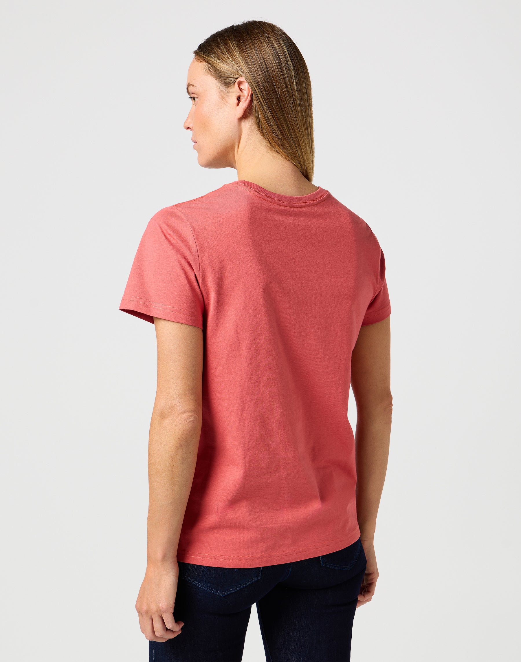 Regular Tee in Mineral Red T-shirts Wrangler