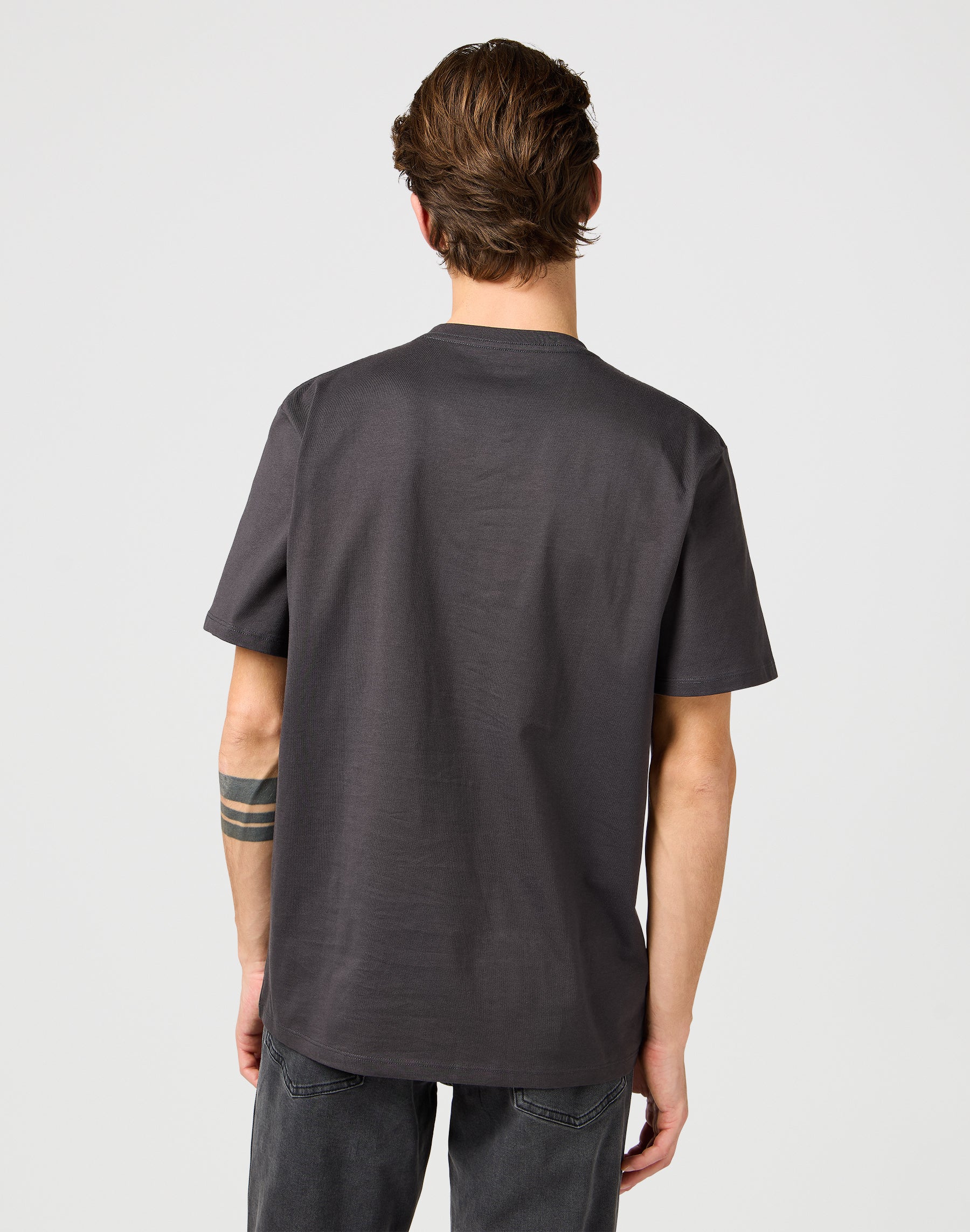 Small Logo Tee in Faded Black T-shirts Wrangler