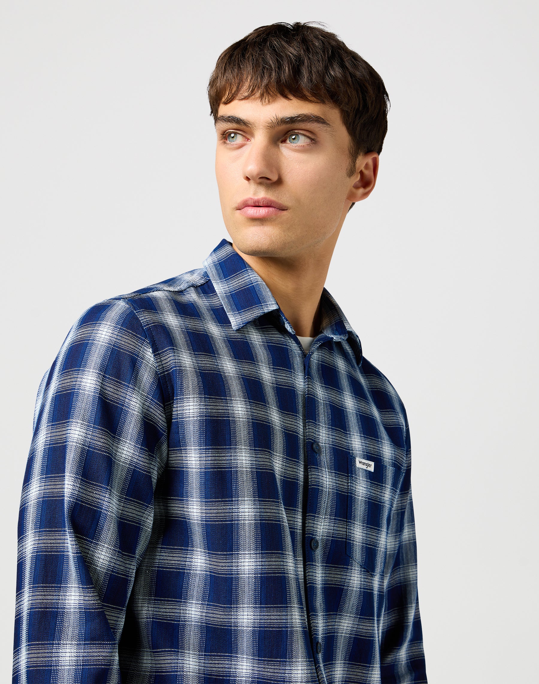 1 pt Chemise en Indigo Plaid Chemises Wrangler