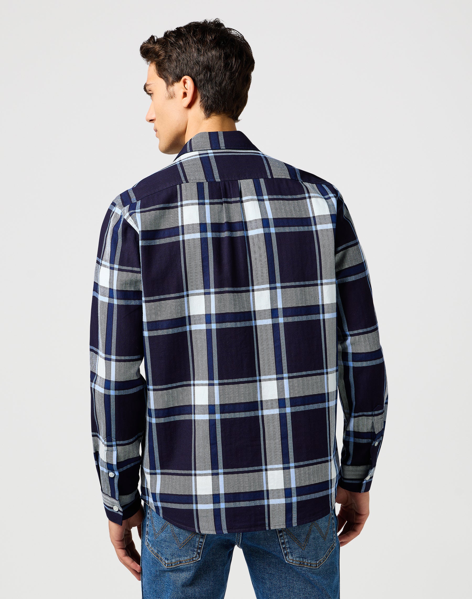 1 pt Shirt in Large Indigo Plaid Chemises Wrangler