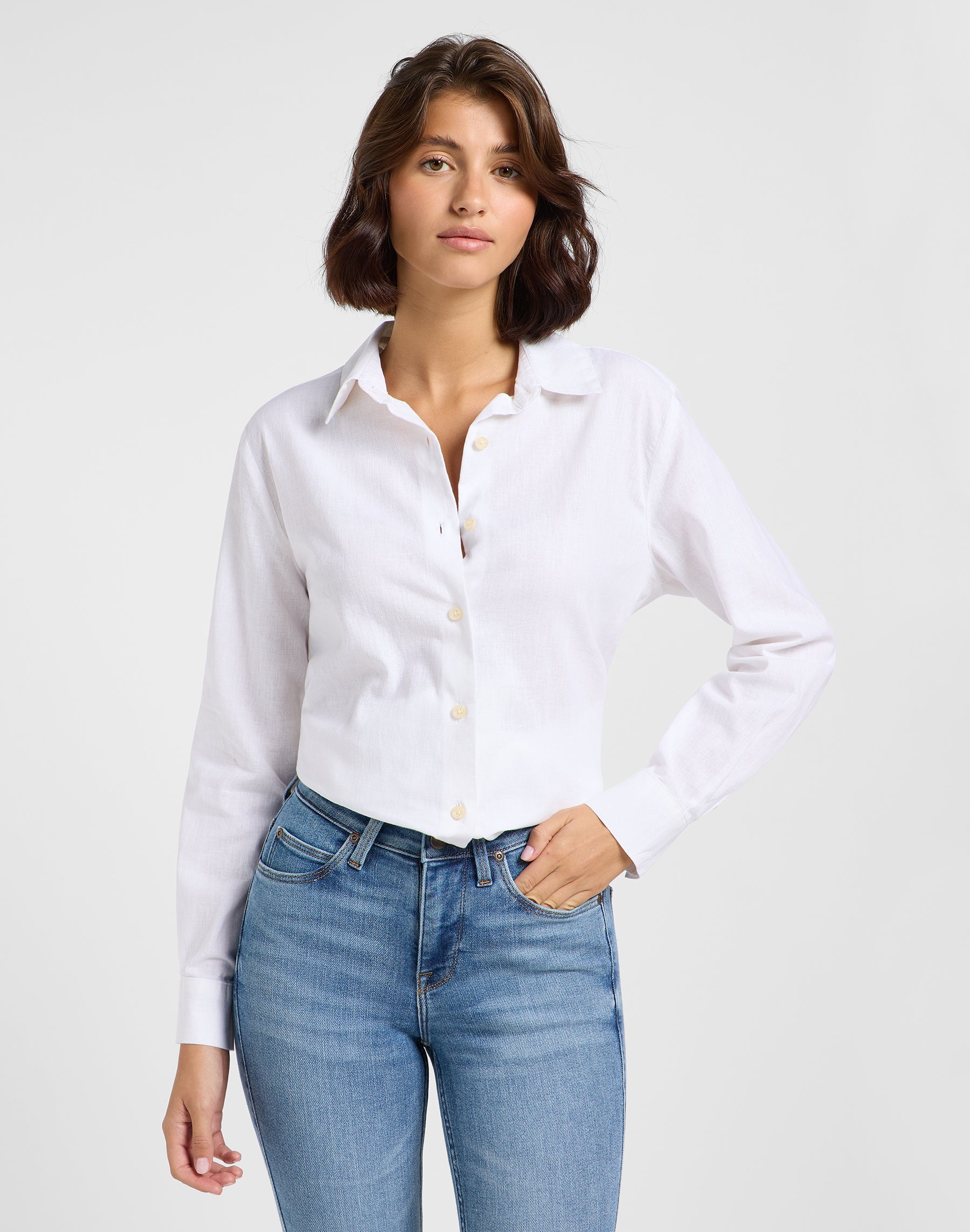 Pocketless Shirt in Bright White Chemises Lee