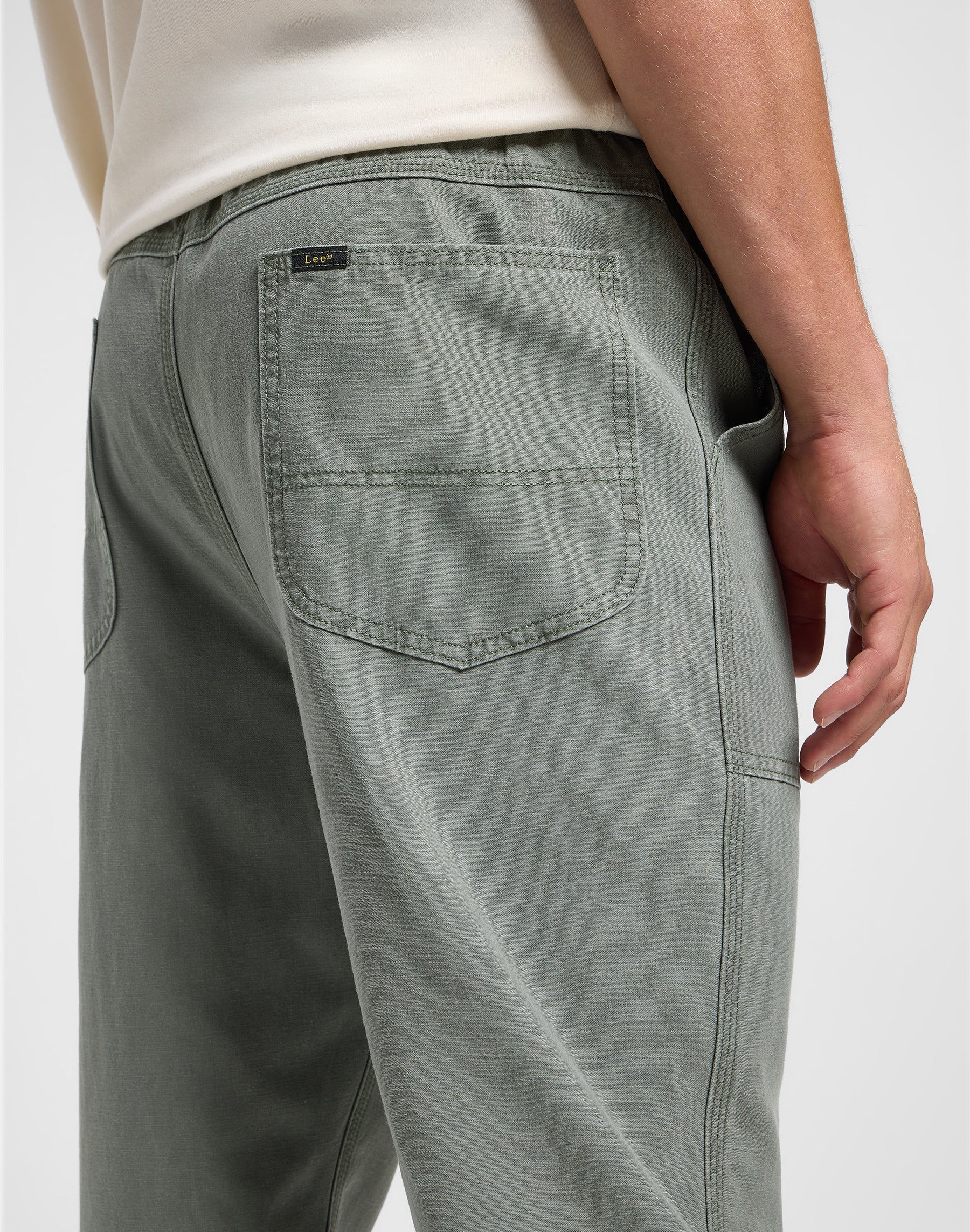 Pantalon Utility Drawstring en Olive Grove Pantalon Lee