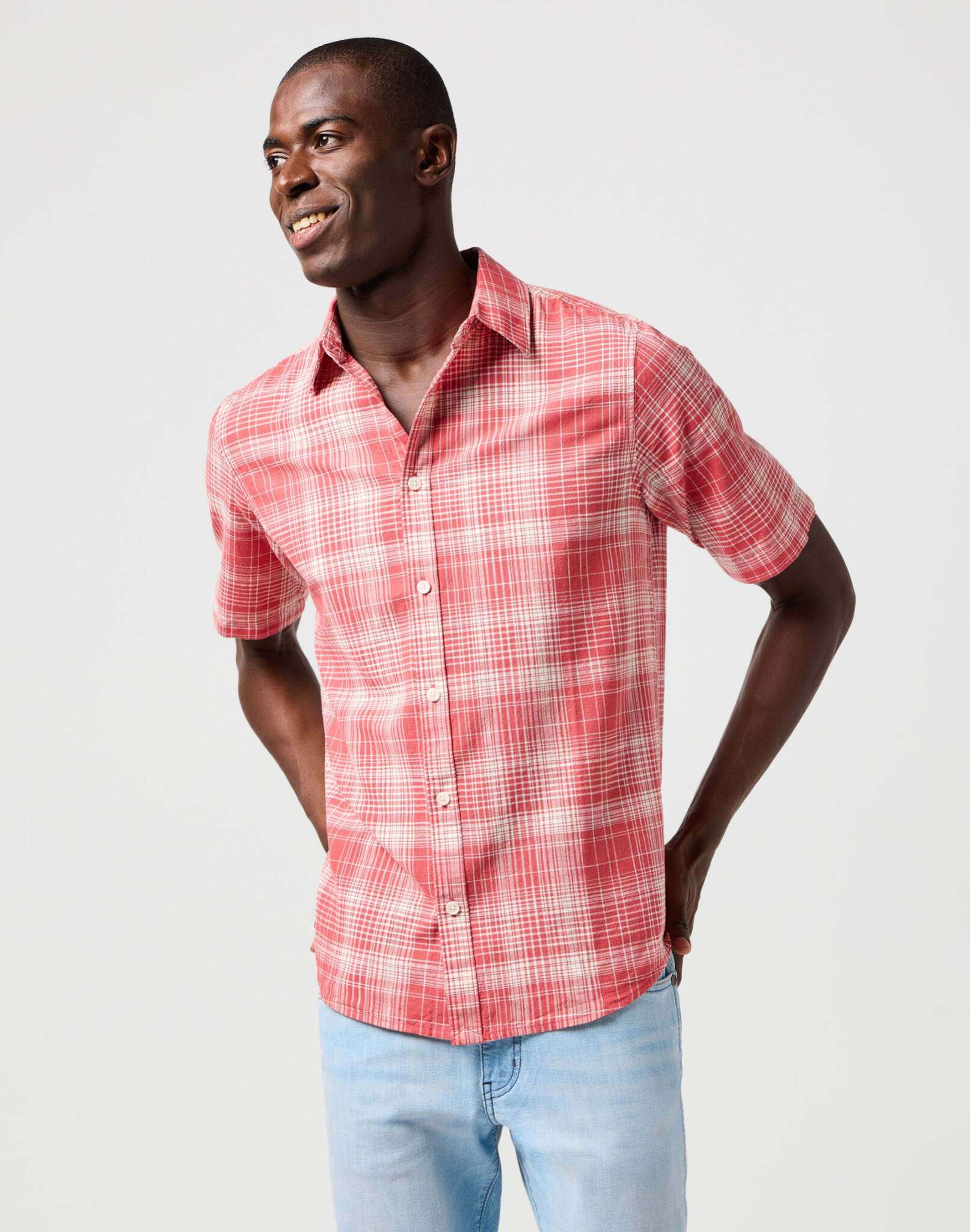 Ss Shirt in Red Chemises Wrangler