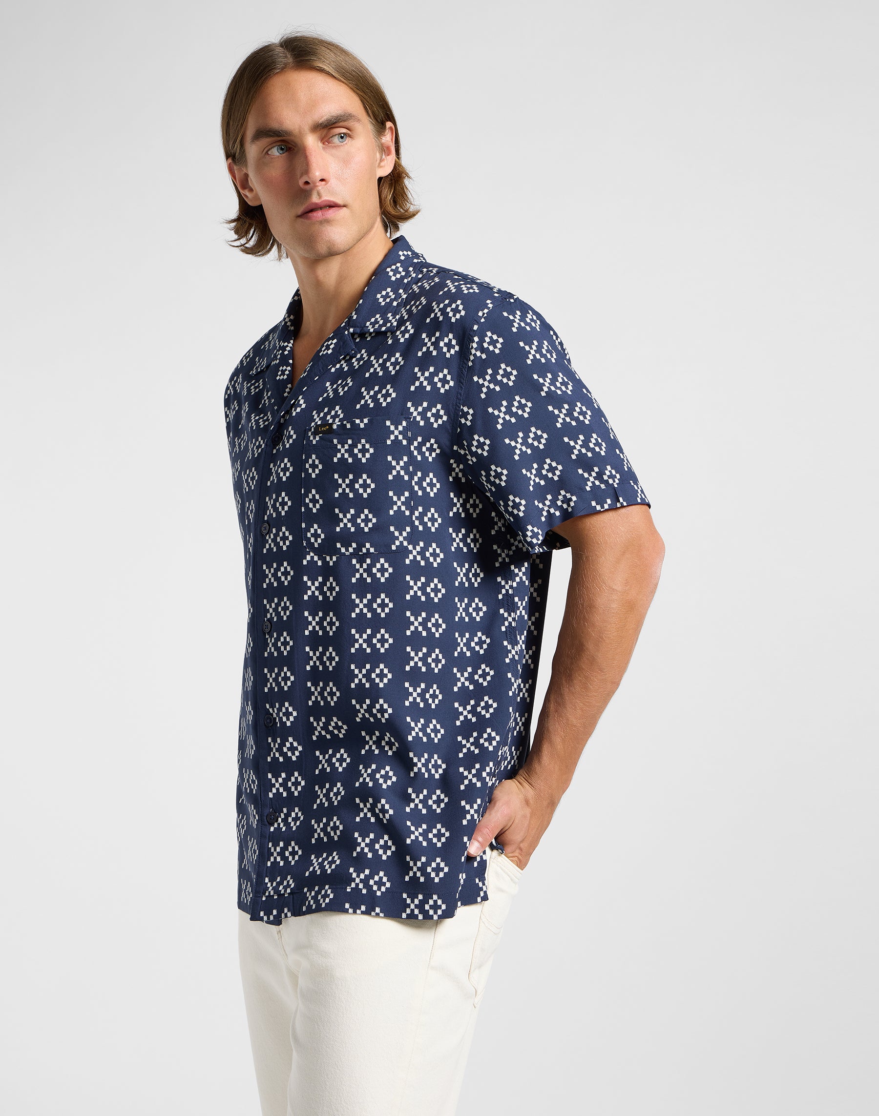 Resort Shirt in Rivet Ecru Chemises Lee