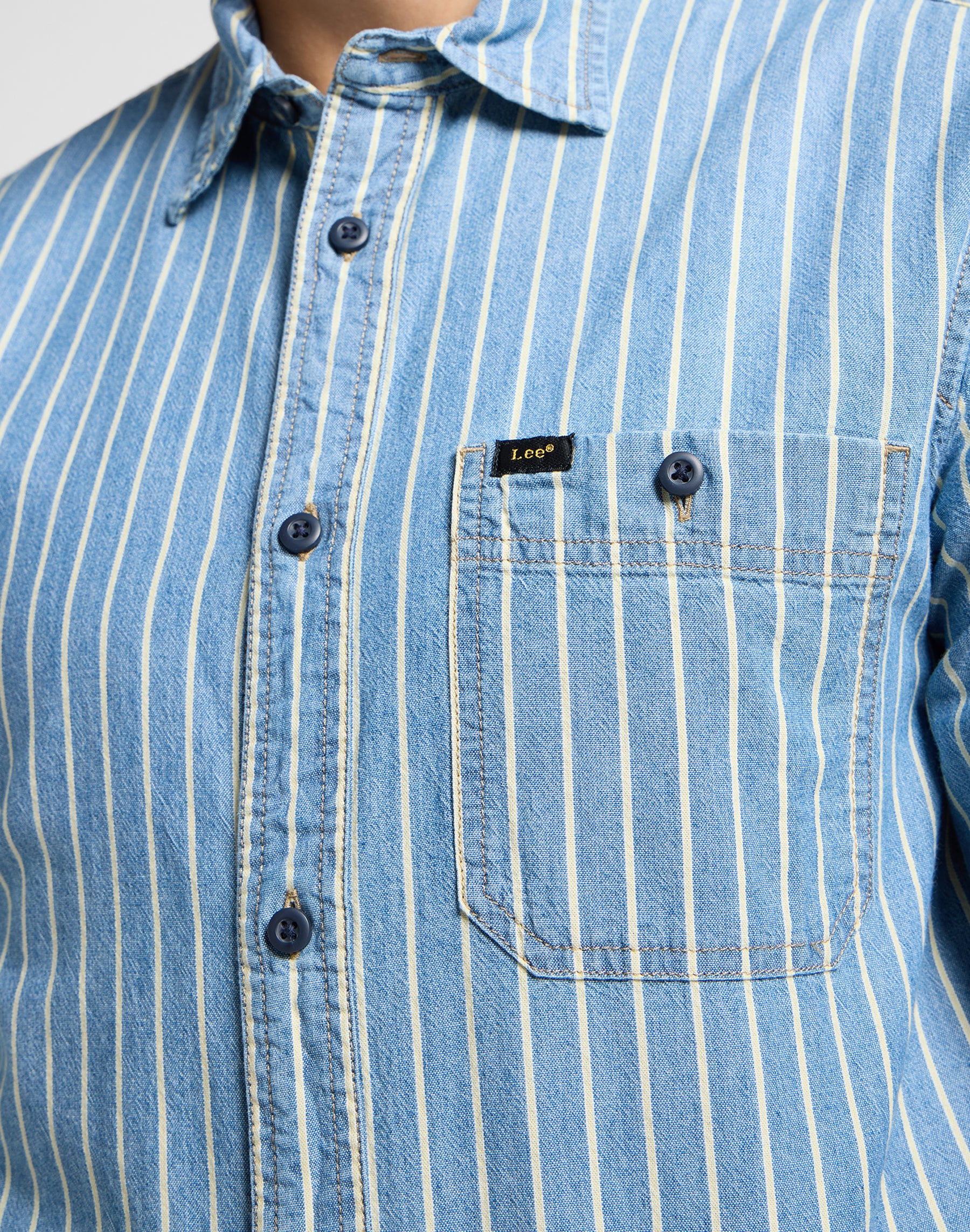 Leesure Shirt in Indigo Dobby Chemises Lee