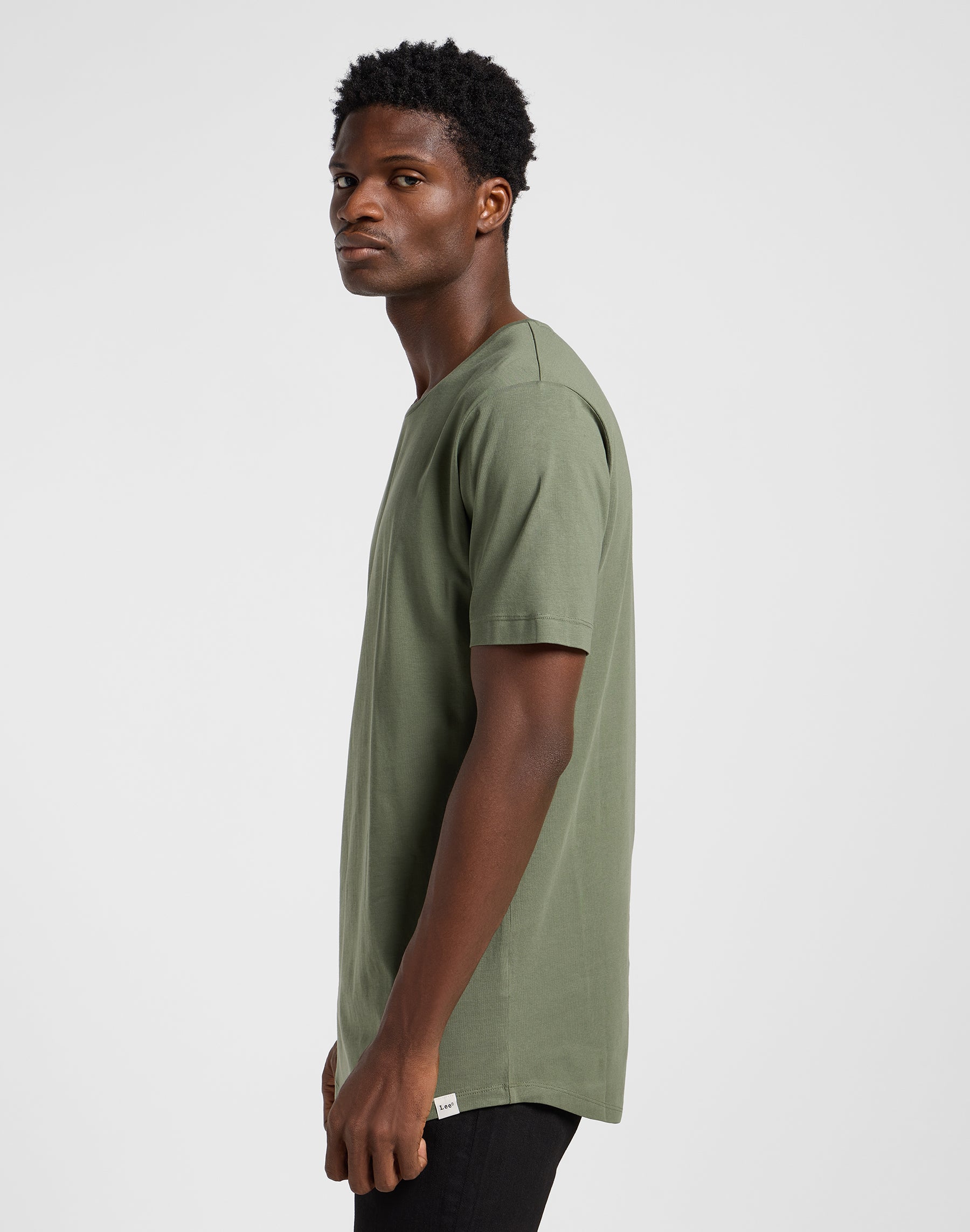 Shaped Tee dans Olive Grove T-shirts Lee