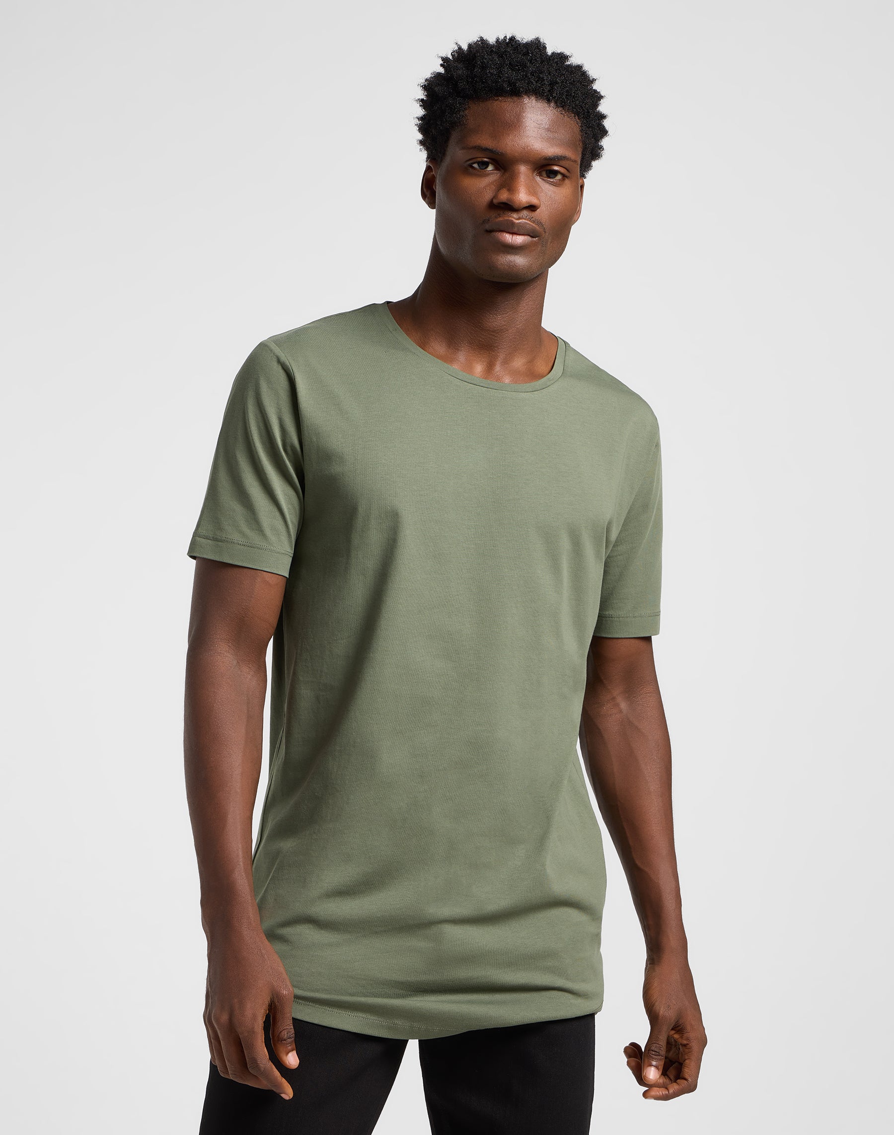 Shaped Tee dans Olive Grove T-shirts Lee