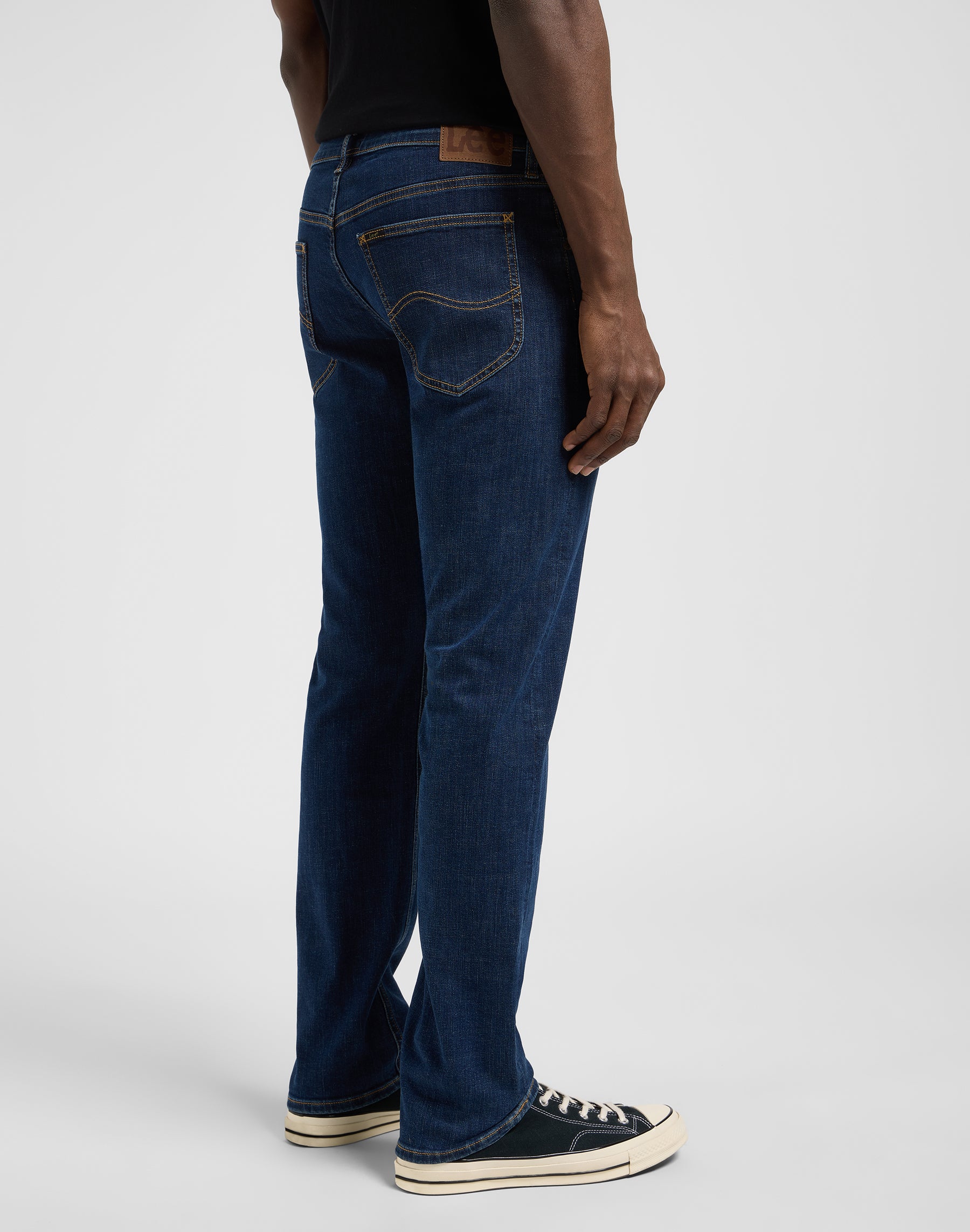 Daren Zip Fly in Dark Ocean Jeans Lee