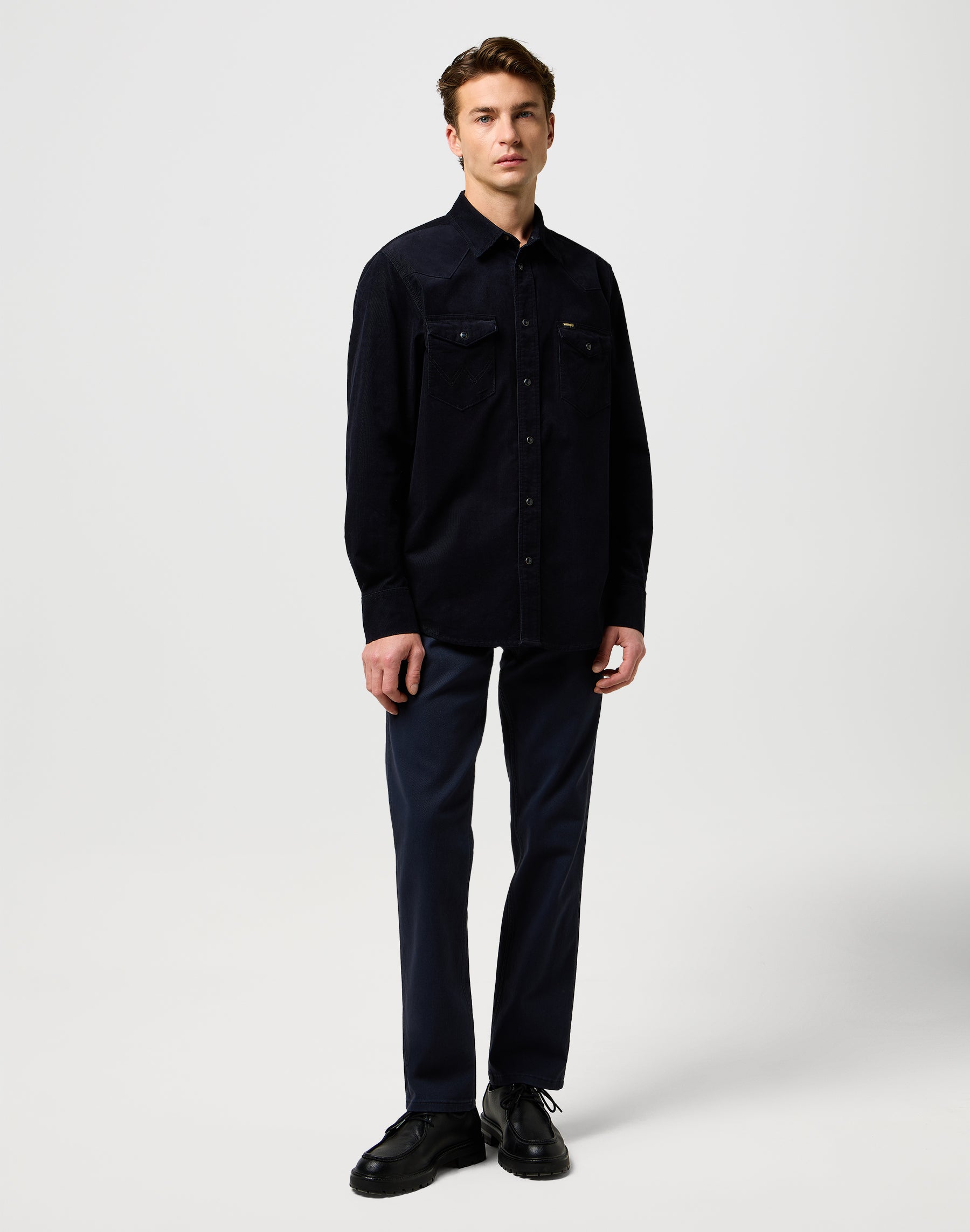 Greensboro in Dark Navy Pantalon Wrangler
