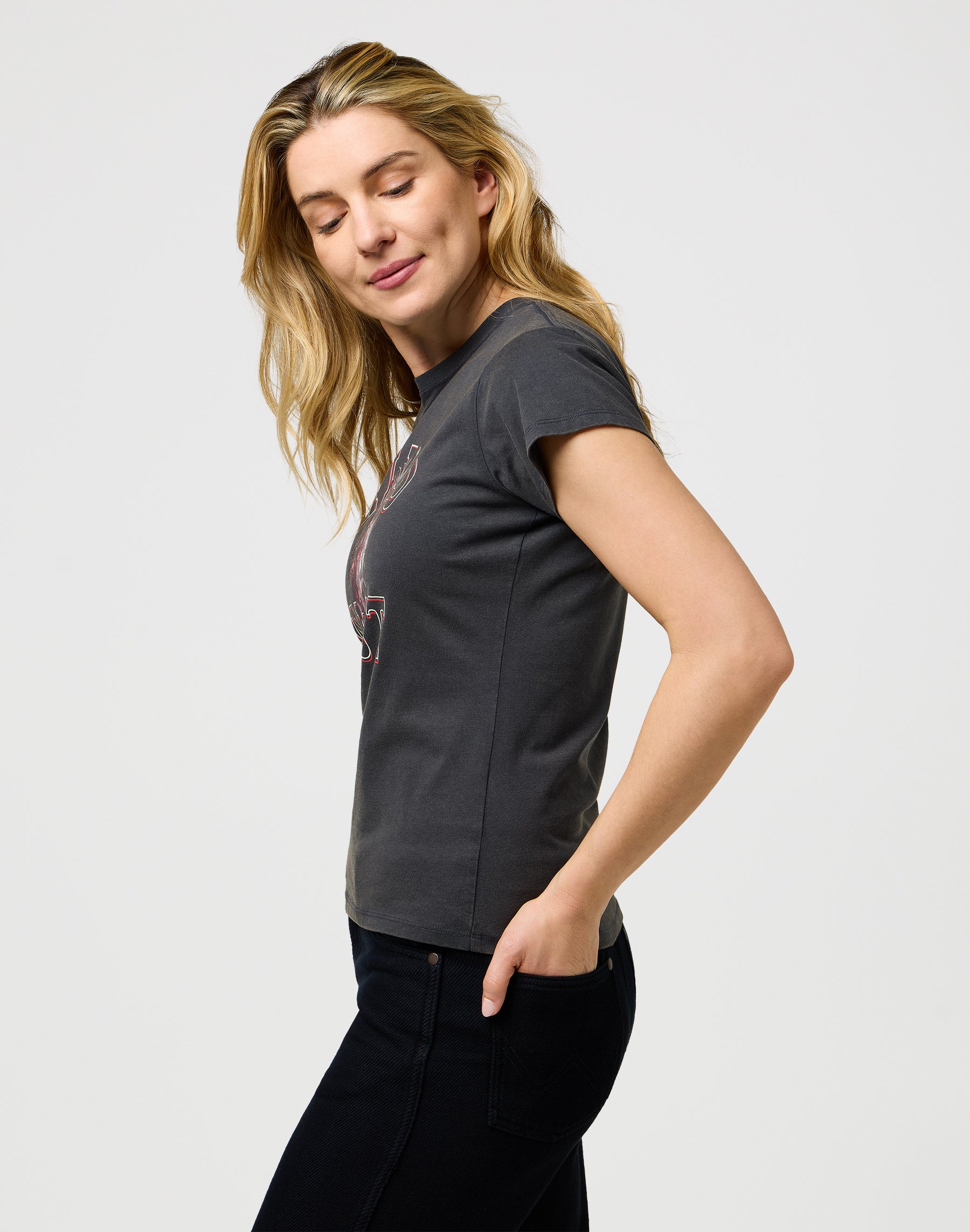 Shrunken Band Tee in Faded Black T-shirts Wrangler