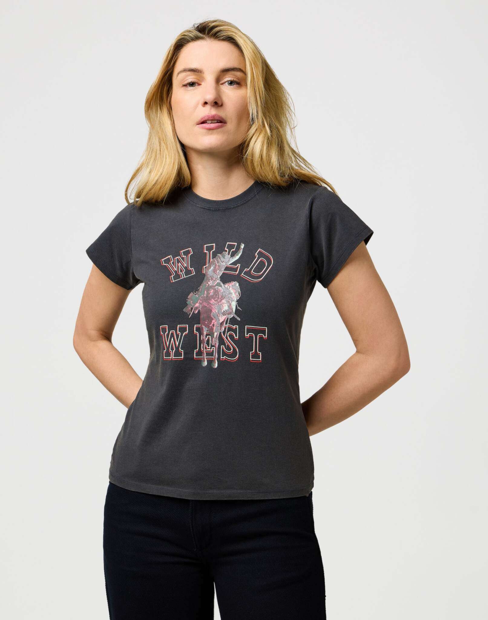 Shrunken Band Tee in Faded Black T-shirts Wrangler