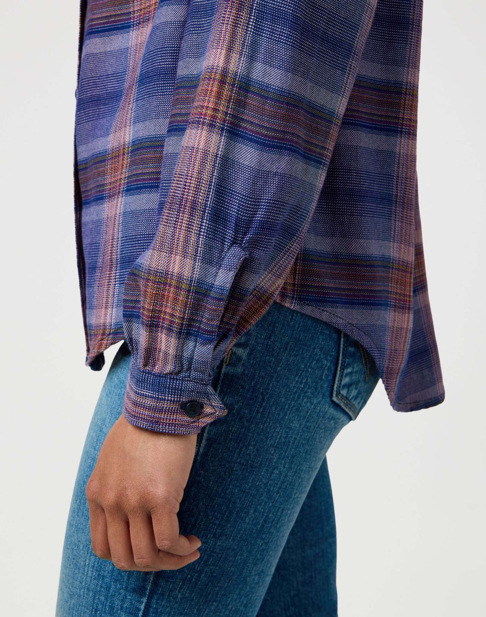 Femme Western Shirt in Earth Red Chemises Wrangler