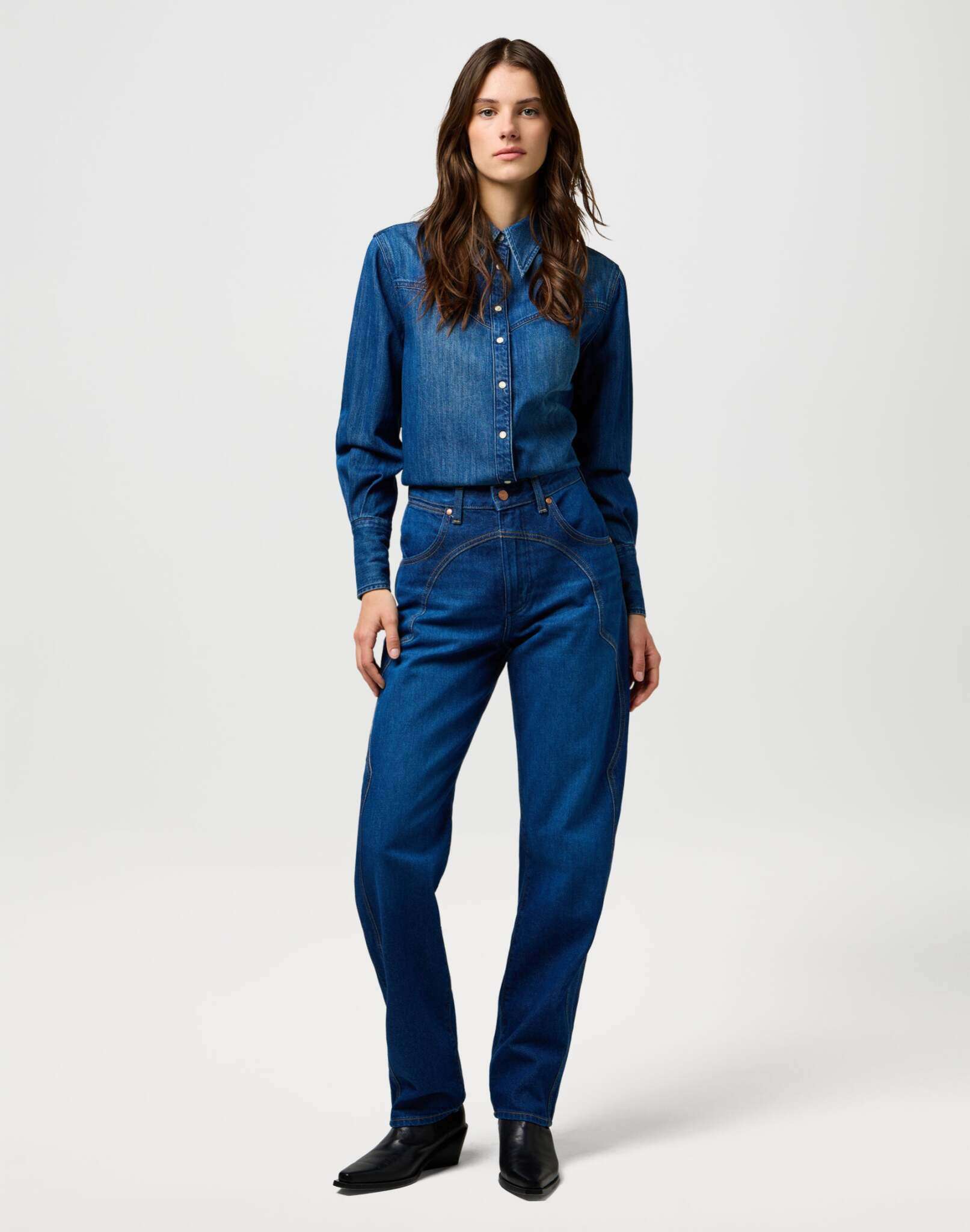 Yoke Denim Shirt in Sparkle Blue Chemises Wrangler