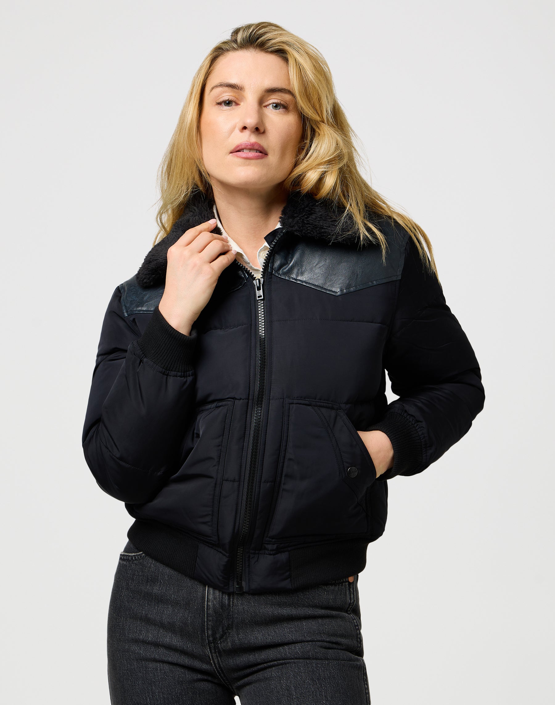 Western Tampons en noir Vestes Wrangler