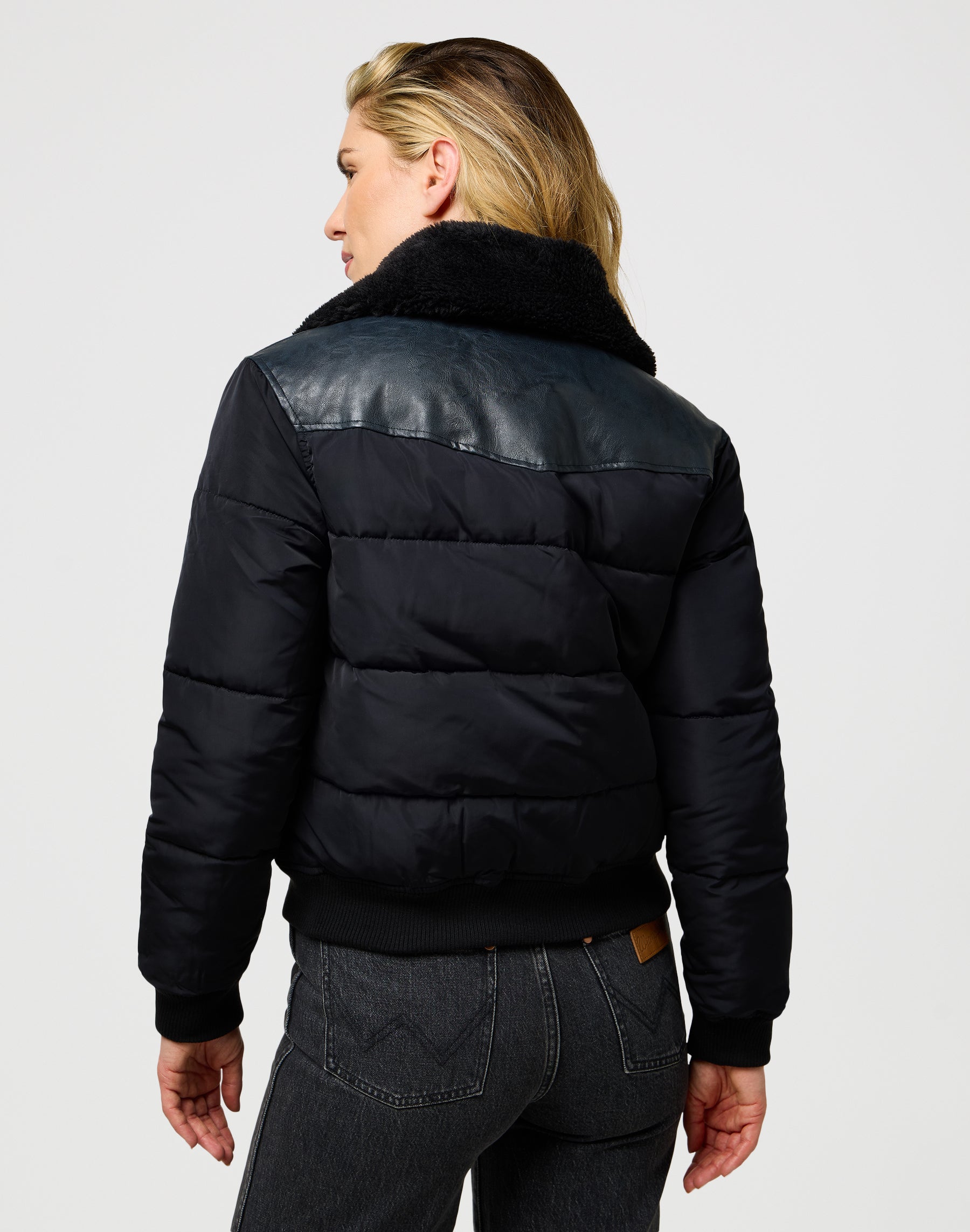 Western Tampons en noir Vestes Wrangler