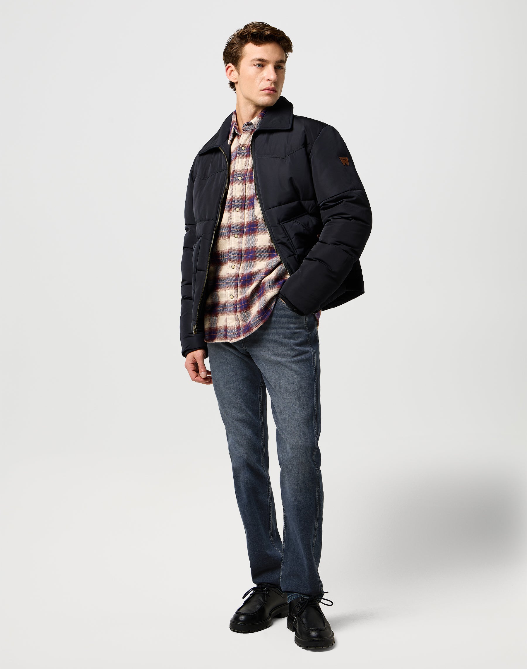 Greensboro in Ocean Storm Jeans Wrangler