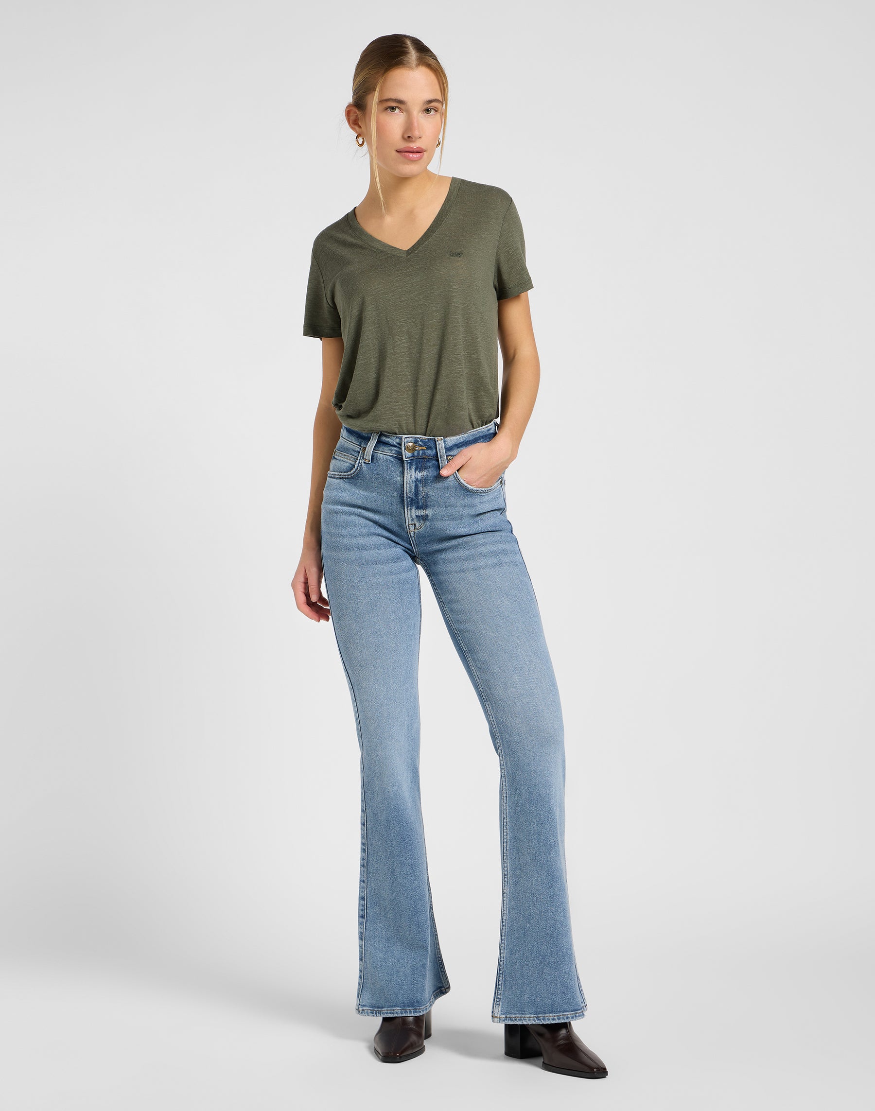 Tee-shirt col en V Oak Moss T-shirts Lee