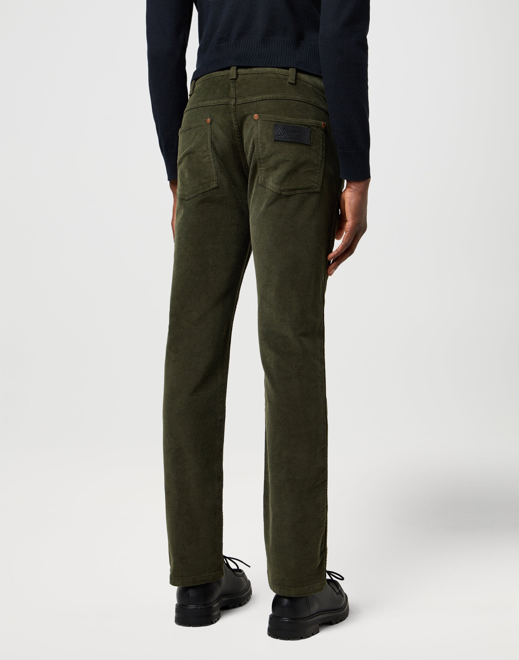 Greensboro in Forest Night Pantalon Wrangler