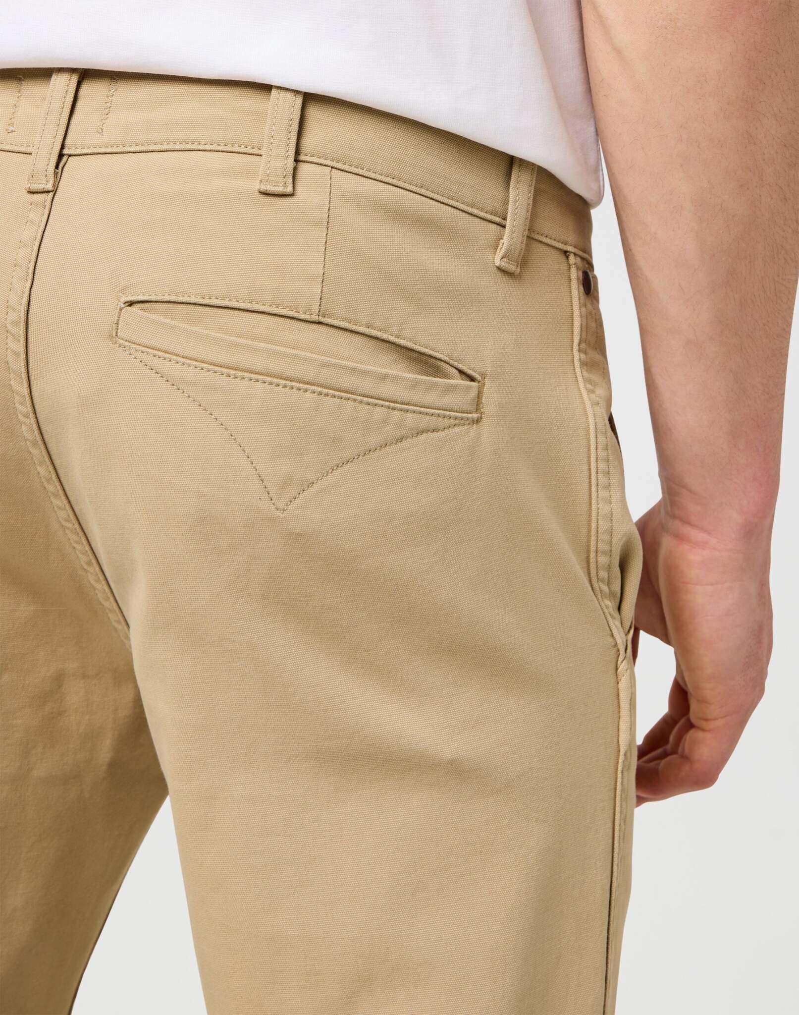 Chino Regular en cornstalk Pantalon Wrangler