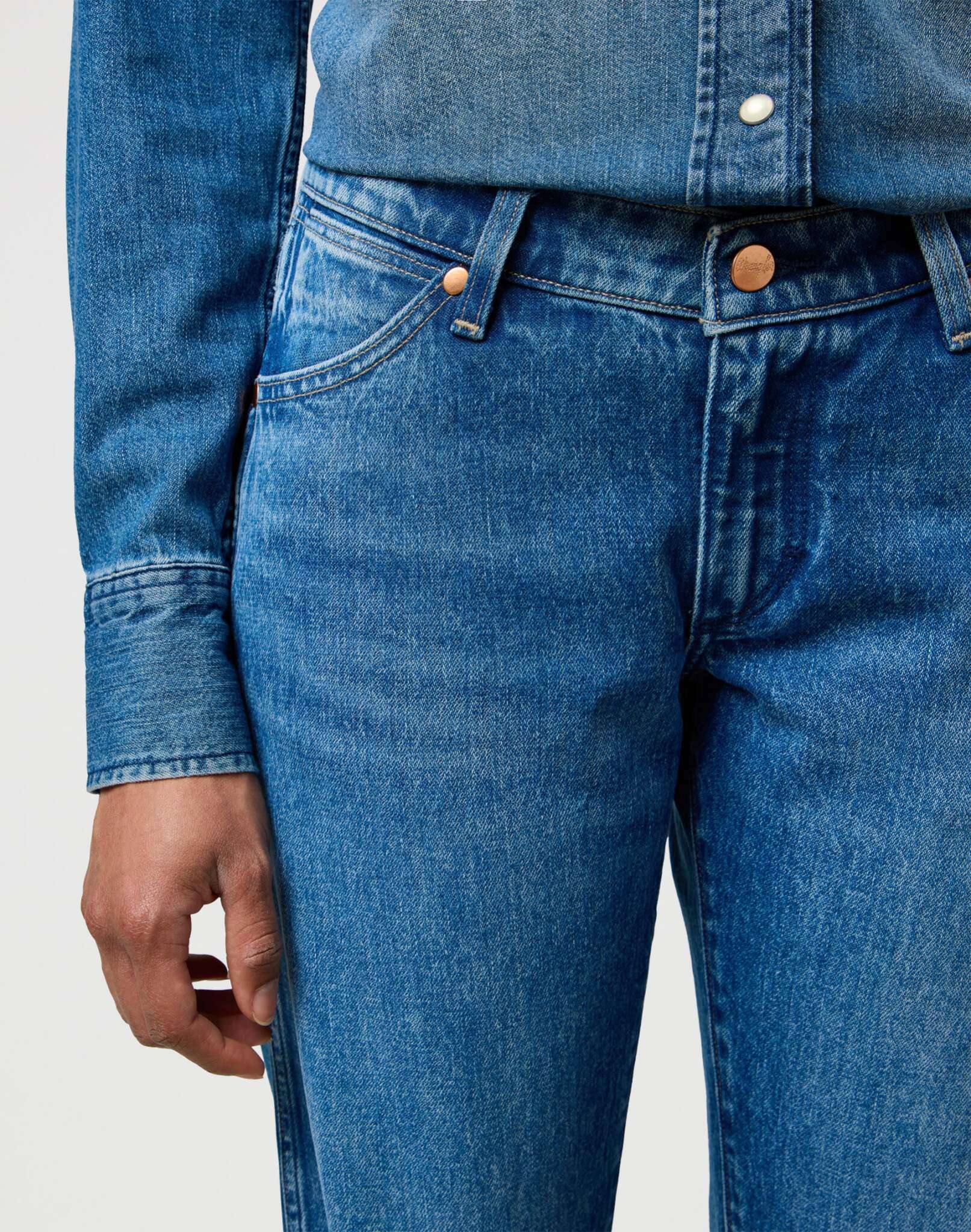 Jean cowboy Low Rise en jean Lasso Lagoon Wrangler