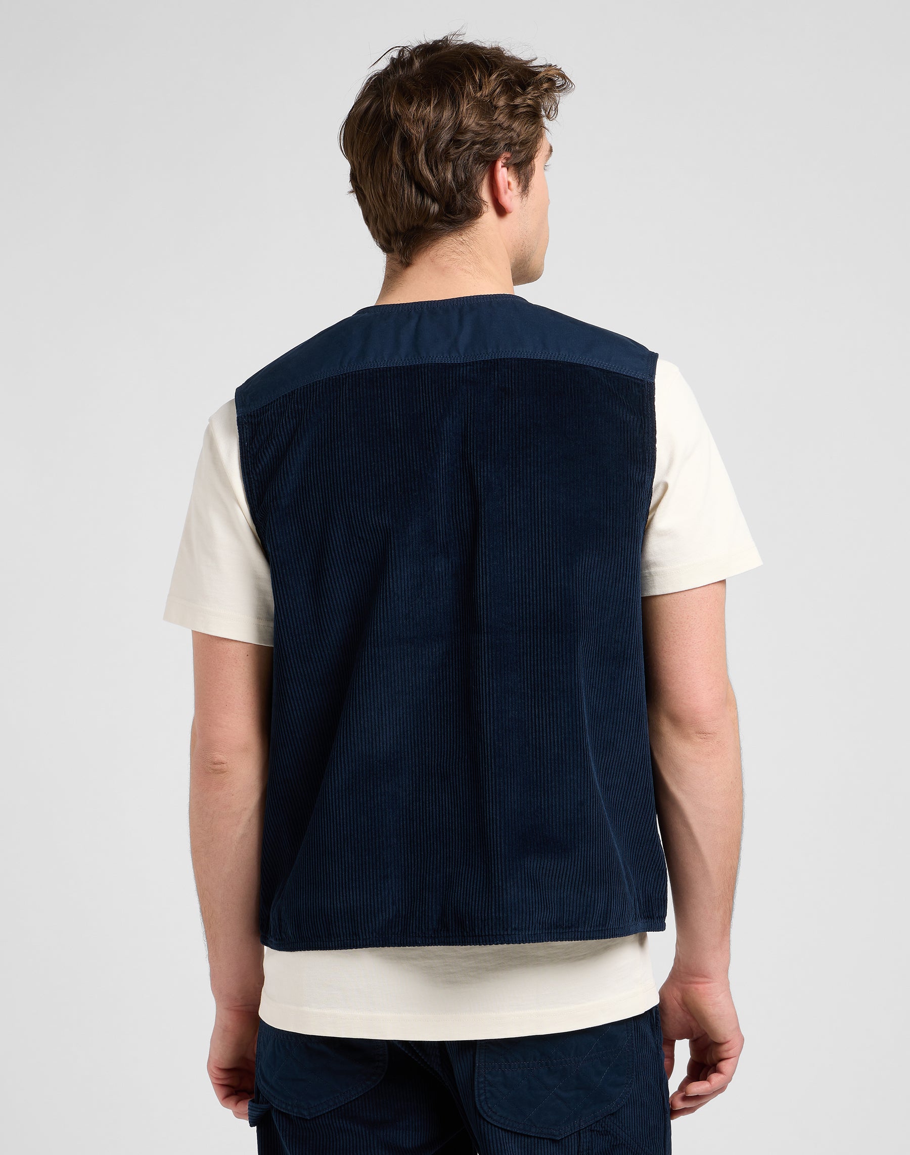 Mixed Media Ww Vest in Rivet Navy Vestes Lee